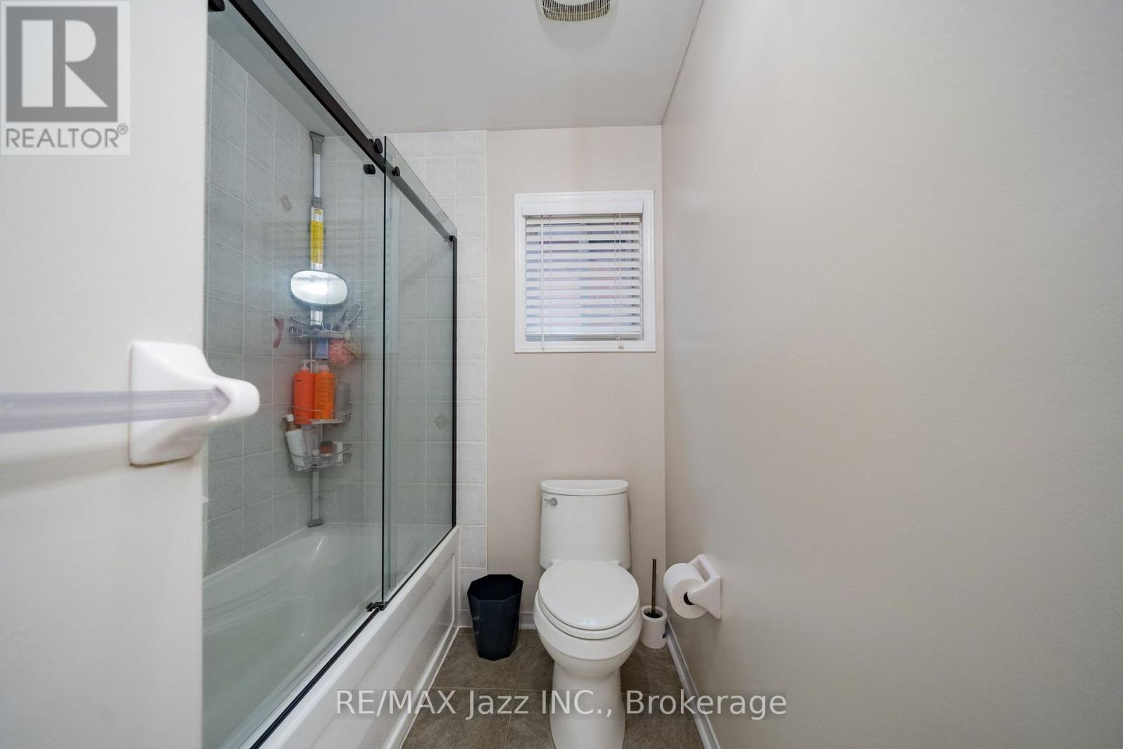412 Reeves Way Boulevard, Whitchurch-Stouffville (Stouffville), ON - Indoor Photo Showing Bathroom