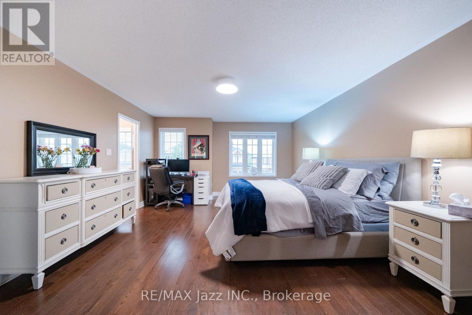 412 Reeves Way Boulevard, Whitchurch-Stouffville (Stouffville), ON - Indoor Photo Showing Bedroom