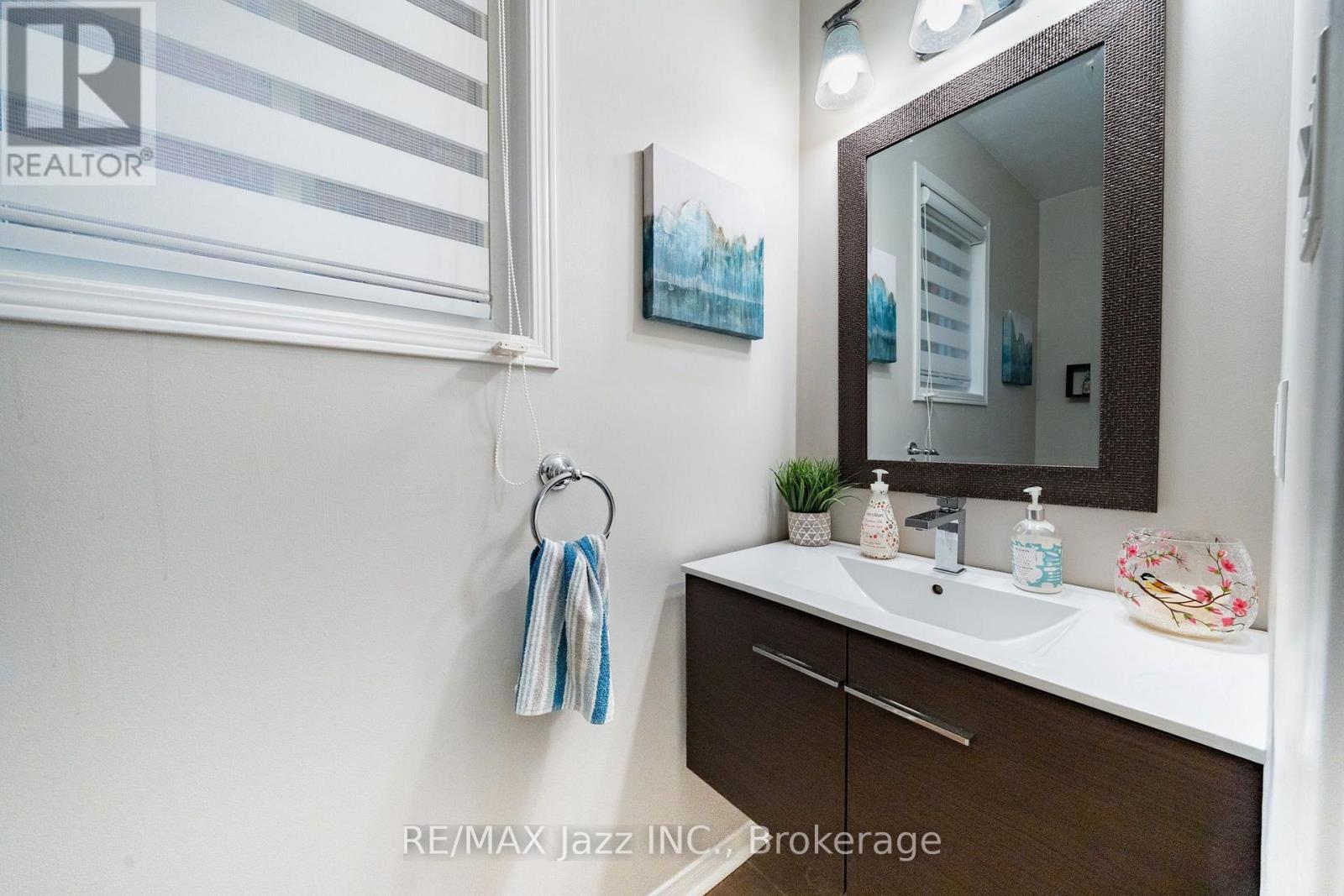 412 Reeves Way Boulevard, Whitchurch-Stouffville (Stouffville), ON - Indoor Photo Showing Bathroom