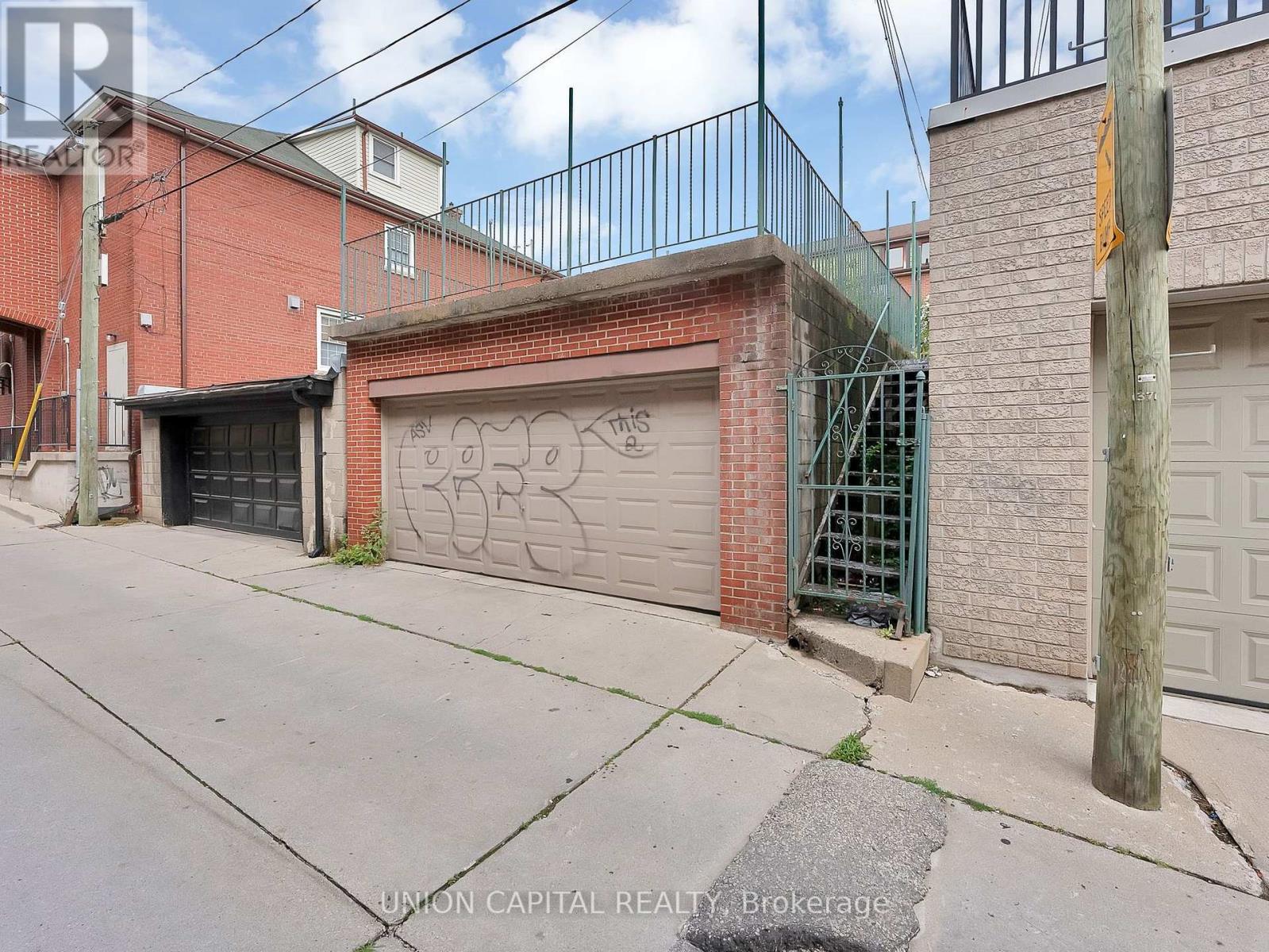 1373 Davenport Road, Toronto, ON - Outdoor With Exterior