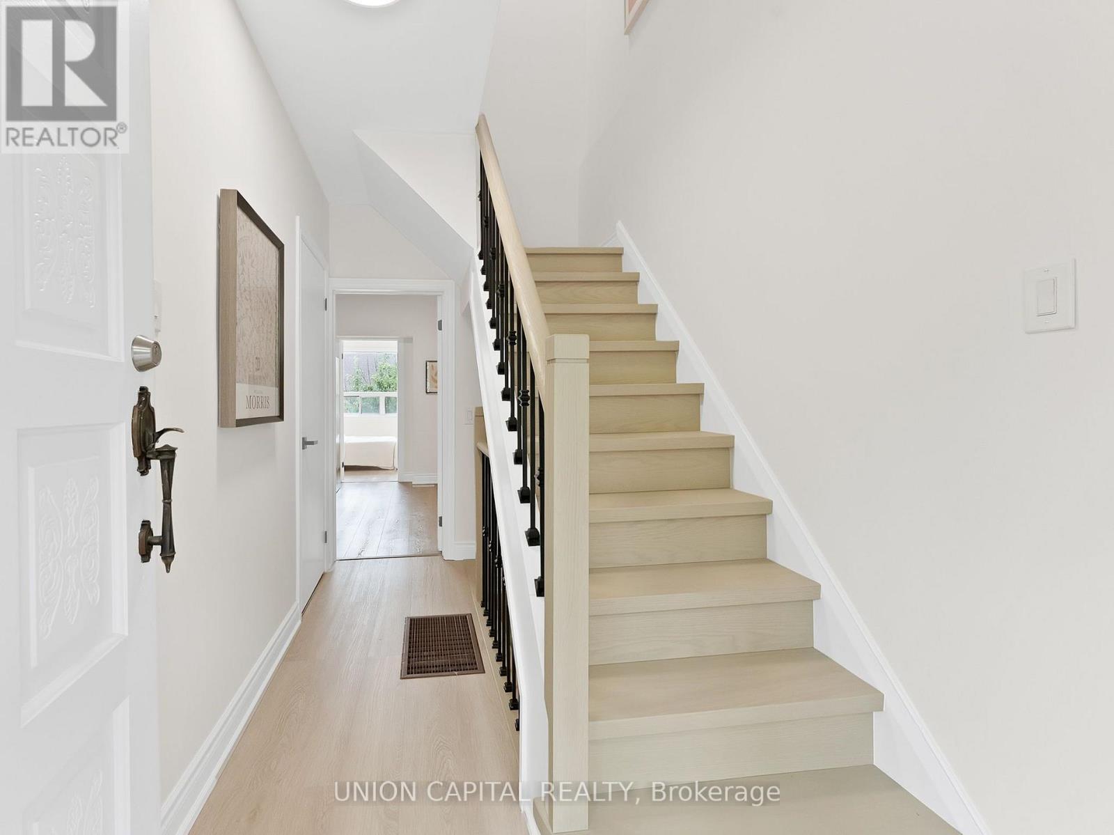 1373 Davenport Road, Toronto, ON - Indoor Photo Showing Other Room