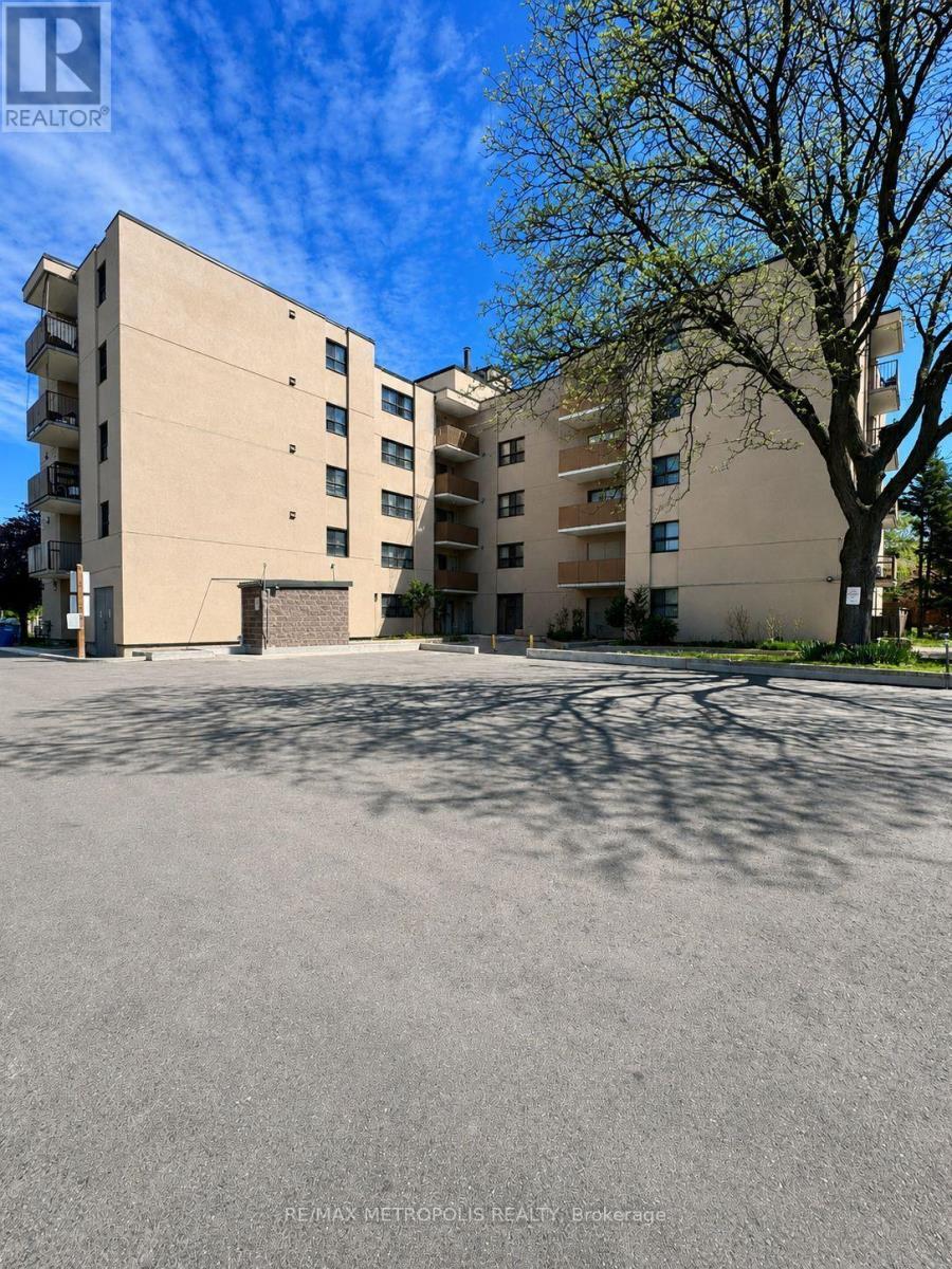 202 - 1445 Wilson Avenue, Toronto, ON - Outdoor