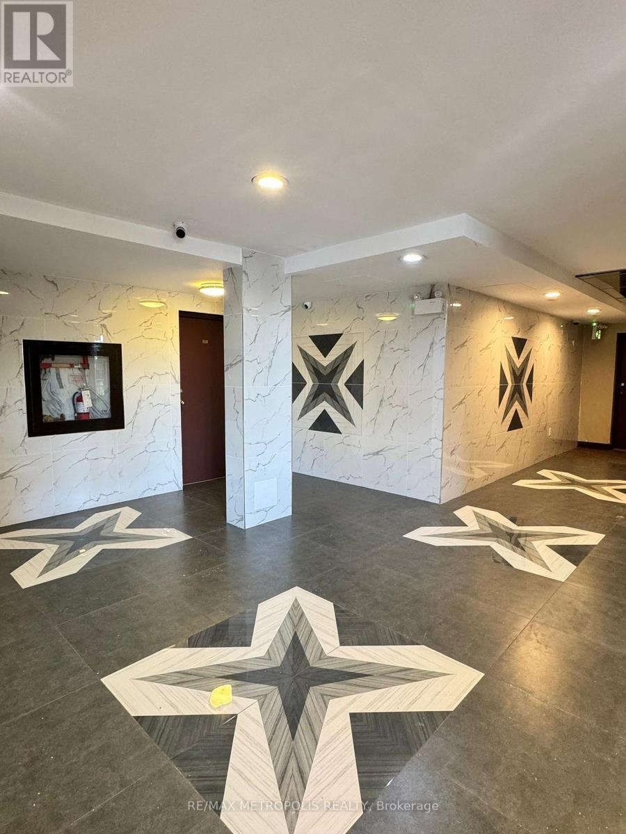 202 - 1445 Wilson Avenue, Toronto, ON - Indoor