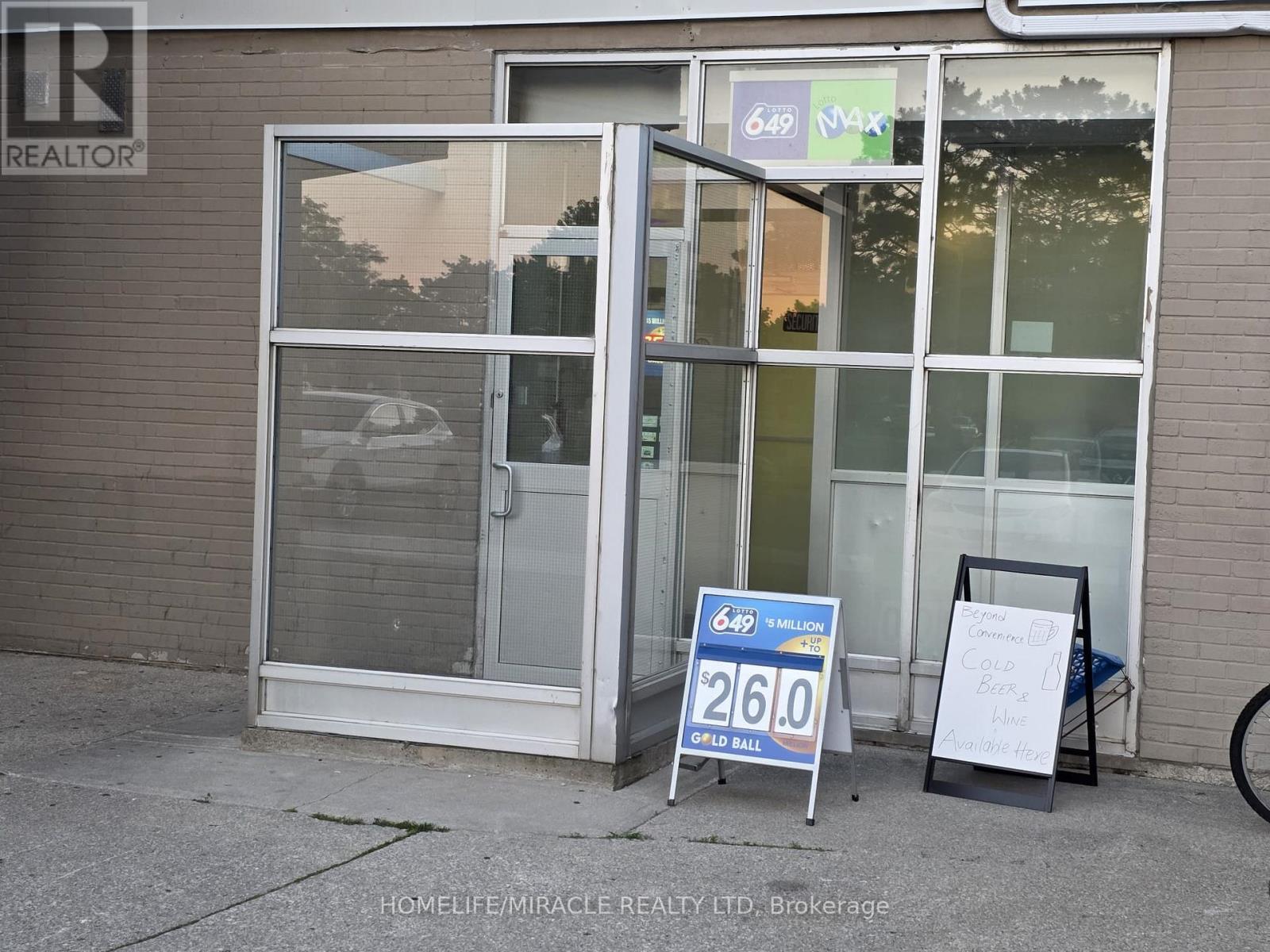 104 - 380 Dixon Road, Toronto, ON