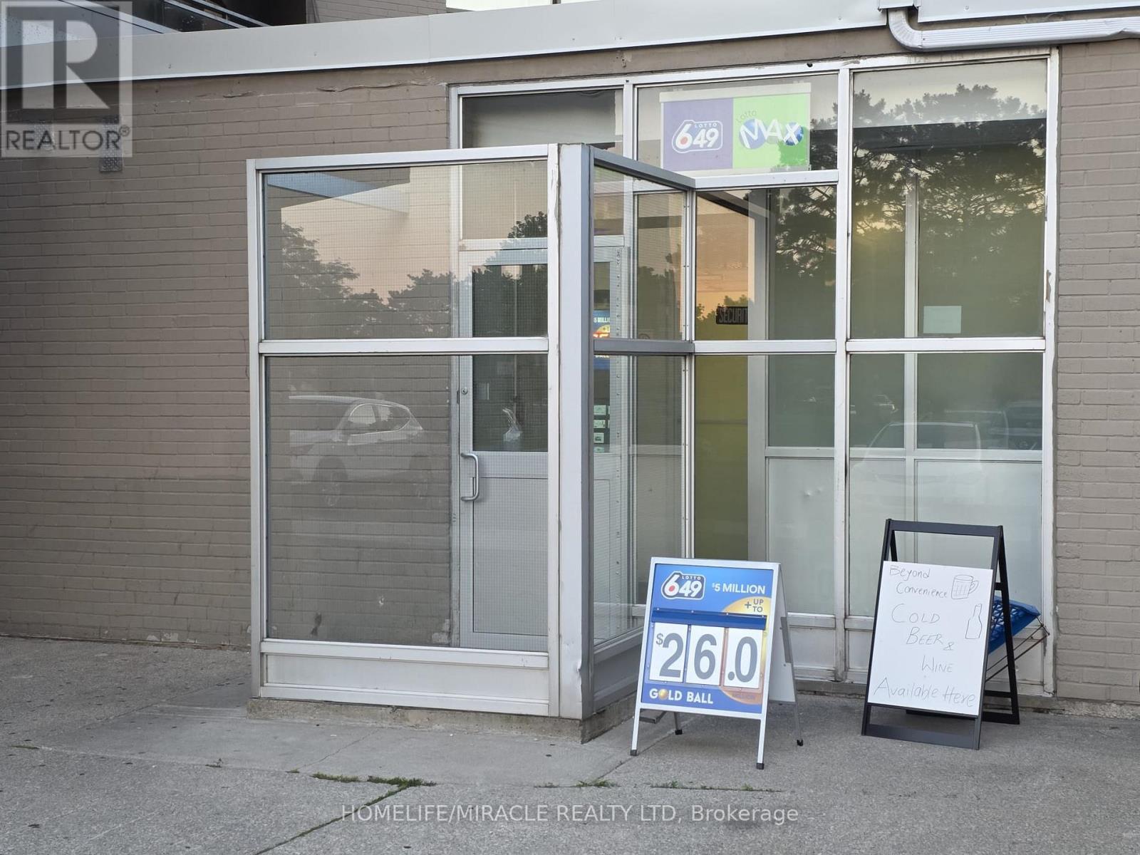 104 - 380 Dixon Road, Toronto, ON