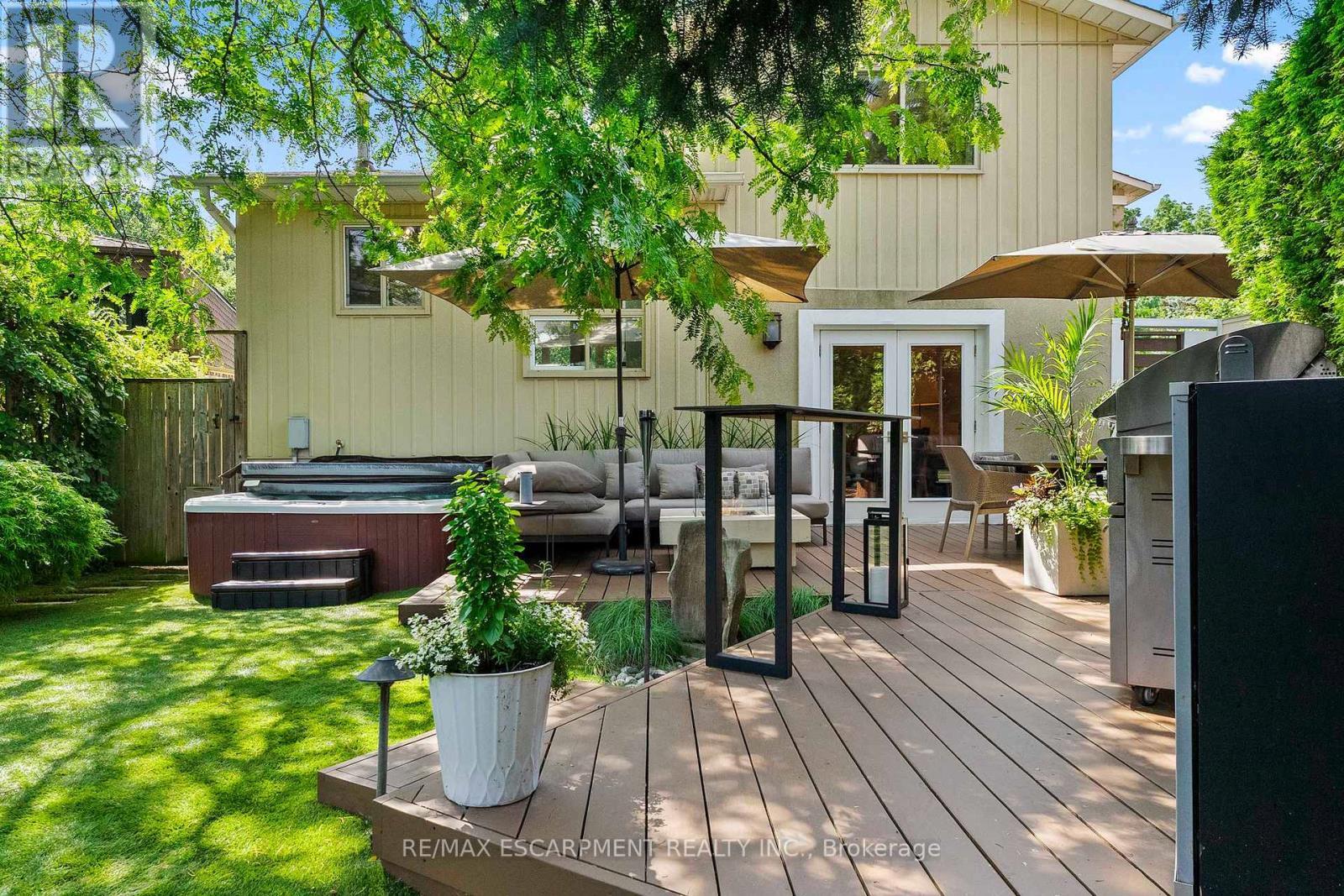 175 Mohawk Road, Oakville, ON - Outdoor With Deck Patio Veranda With Exterior