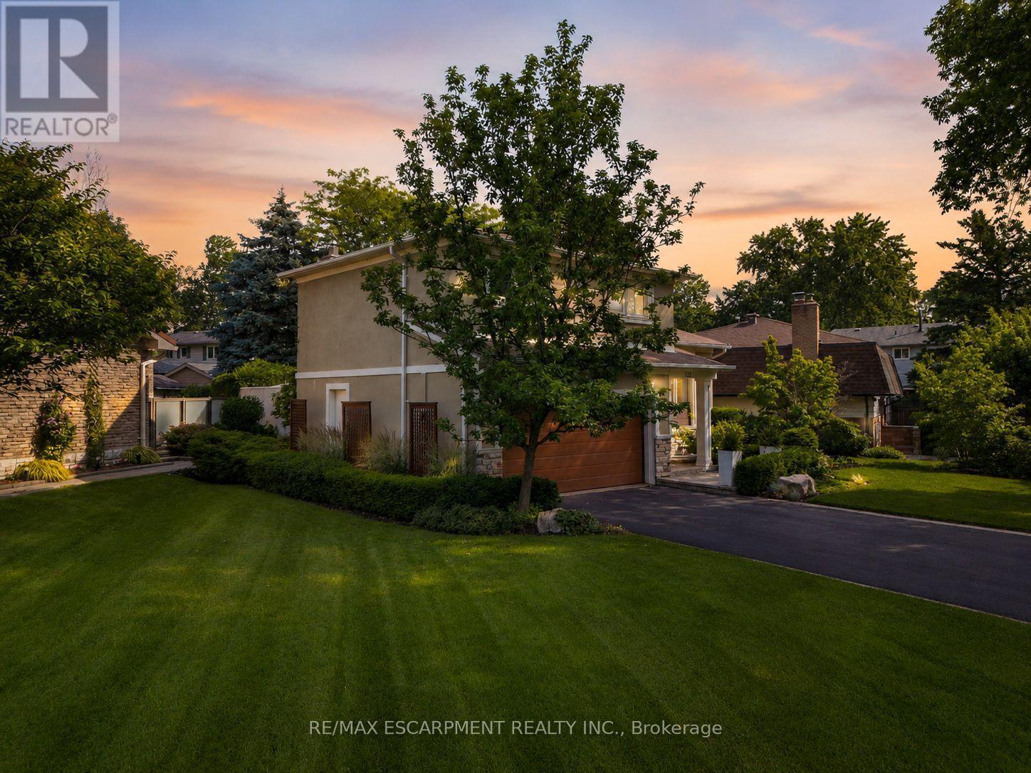 175 Mohawk Road, Oakville, ON - Outdoor