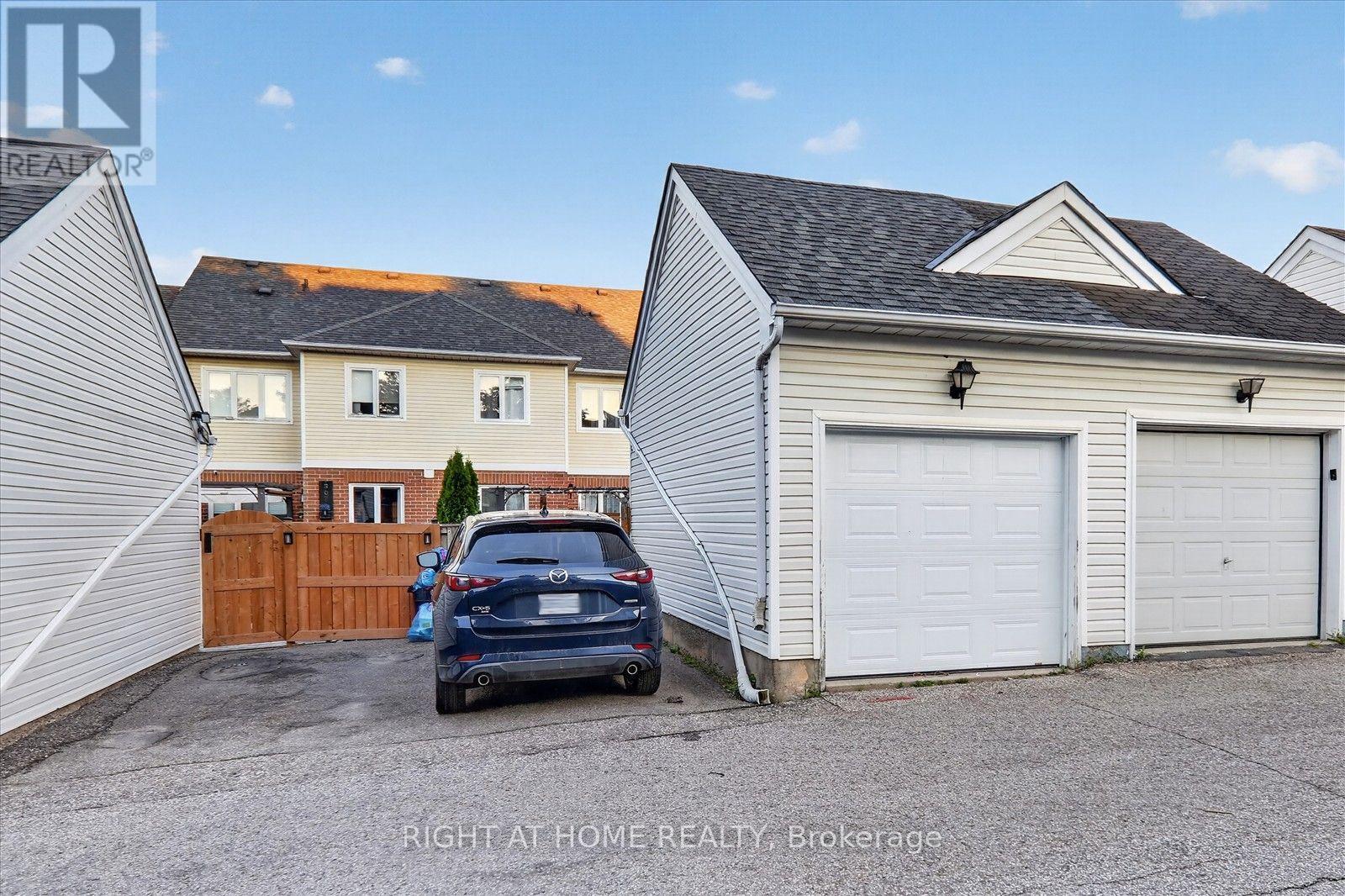 305 Alder Street, Orangeville, ON - Outdoor With Exterior