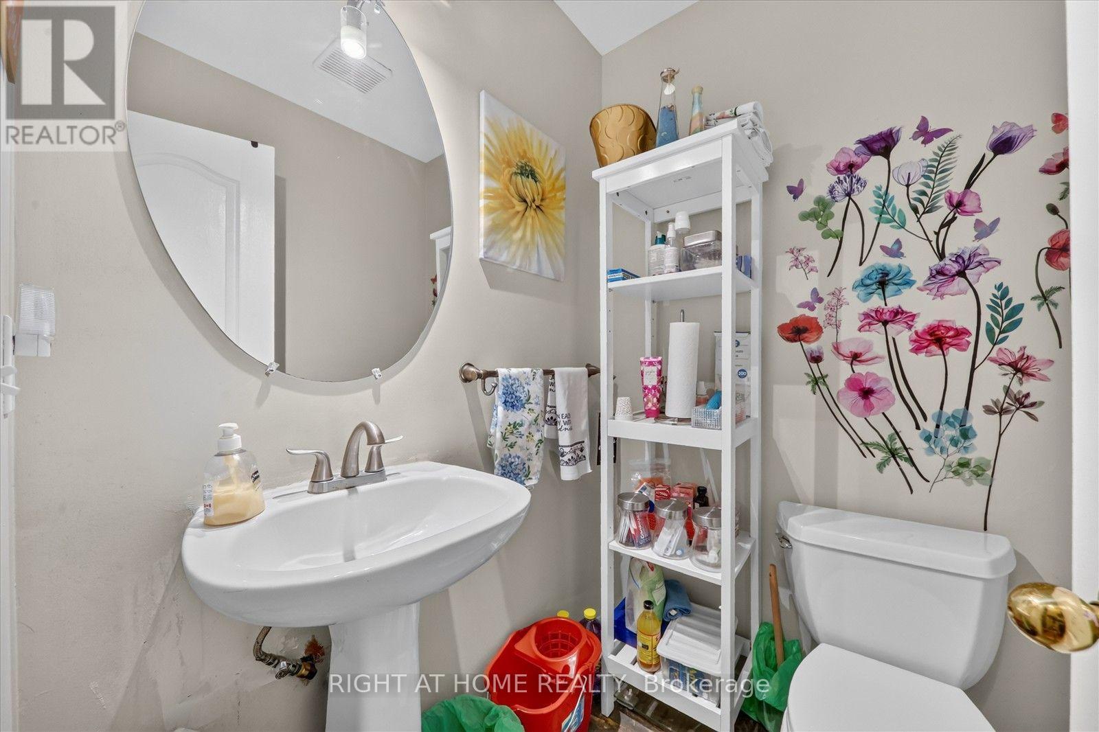 305 Alder Street, Orangeville, ON - Indoor Photo Showing Bathroom