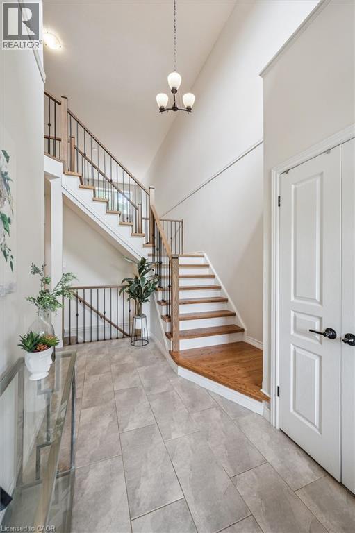 254 Gosling Gardens Unit# 12, Guelph, ON - Indoor Photo Showing Other Room
