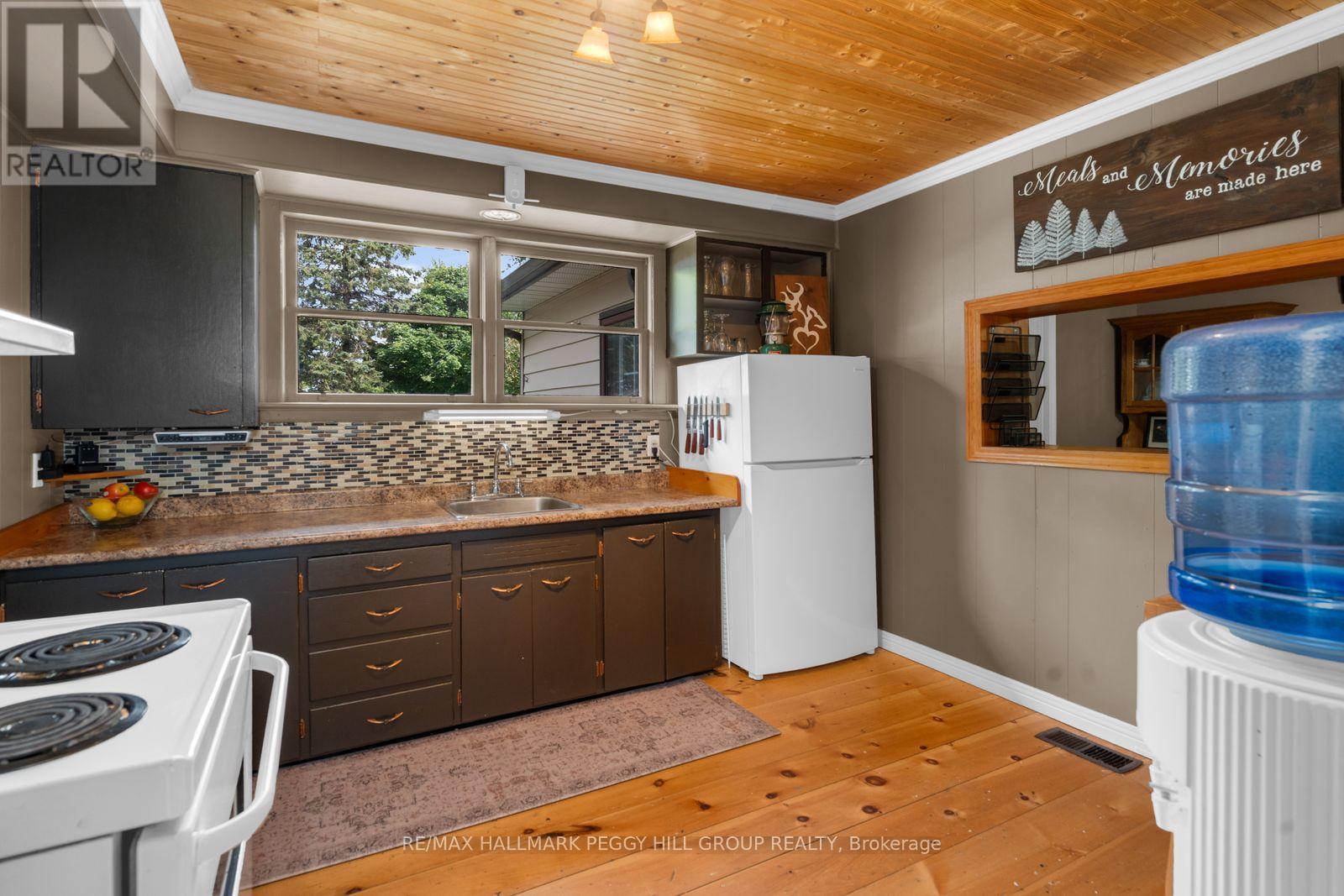 598321 2Nd Line W, Mulmur, ON - Indoor Photo Showing Kitchen