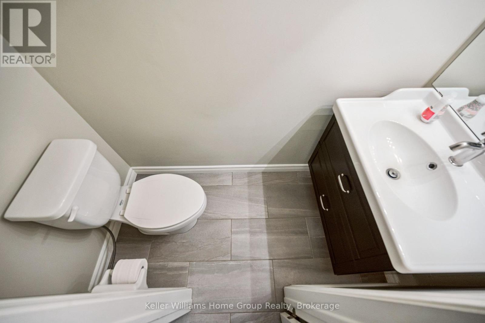 711 Johnston Park Avenue, Collingwood, ON - Indoor Photo Showing Bathroom