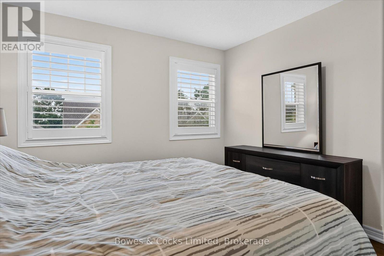 534 Grange Way, Peterborough (Northcrest Ward 5), ON - Indoor Photo Showing Bedroom
