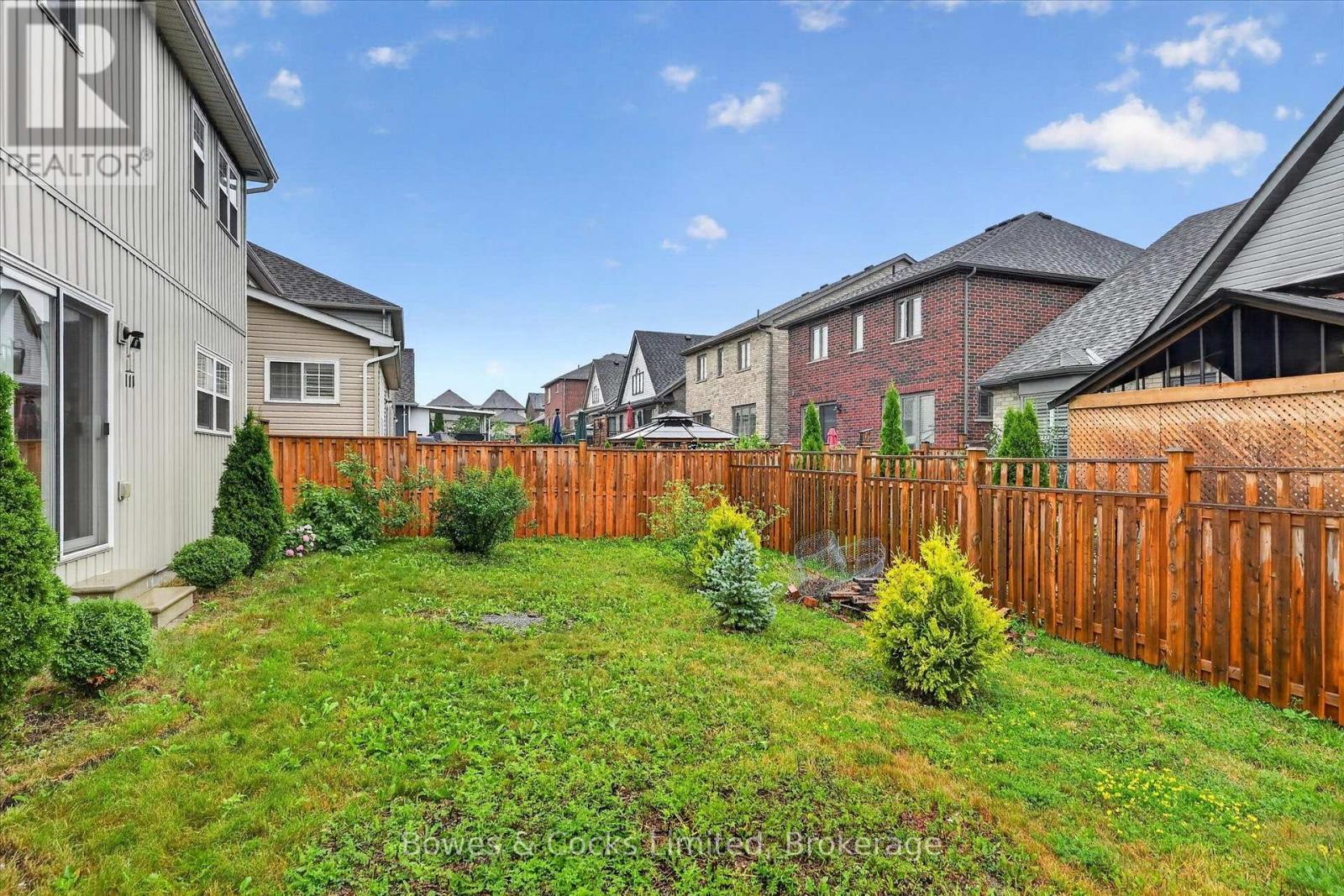 534 Grange Way, Peterborough (Northcrest Ward 5), ON - Outdoor