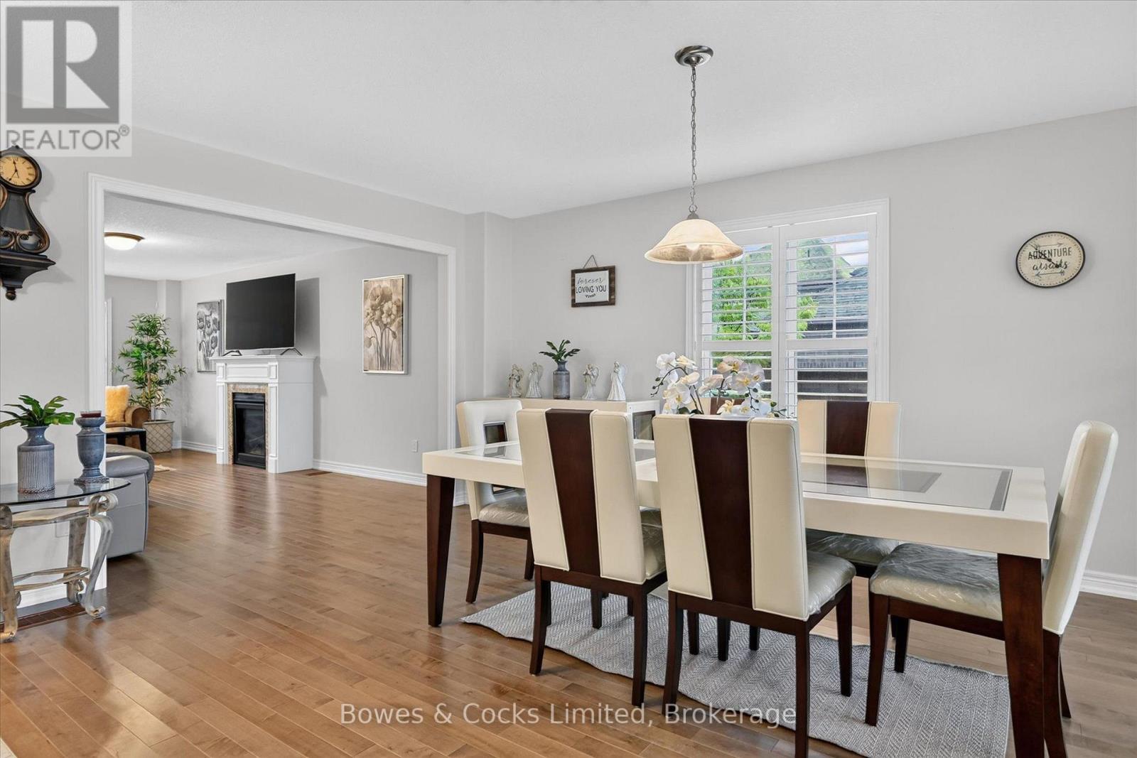 534 Grange Way, Peterborough (Northcrest Ward 5), ON - Indoor Photo Showing Dining Room