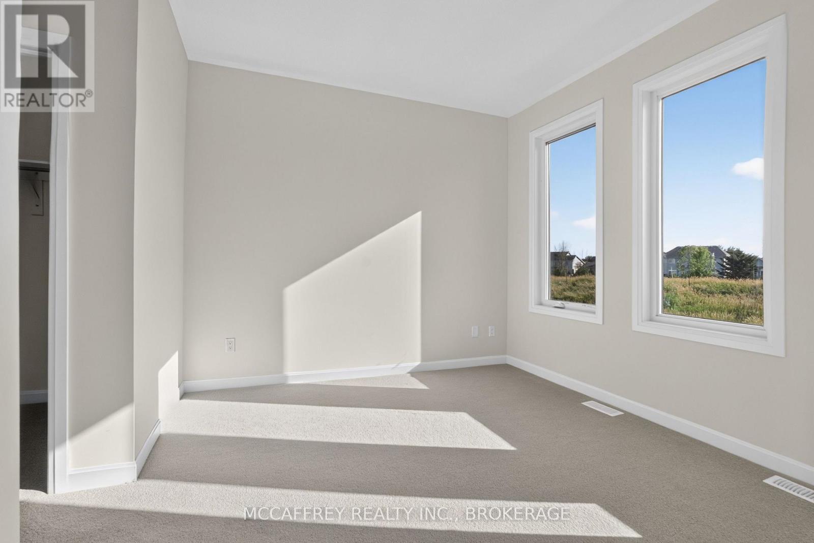 42 Golf Links Drive, Loyalist (Bath), ON - Indoor Photo Showing Other Room