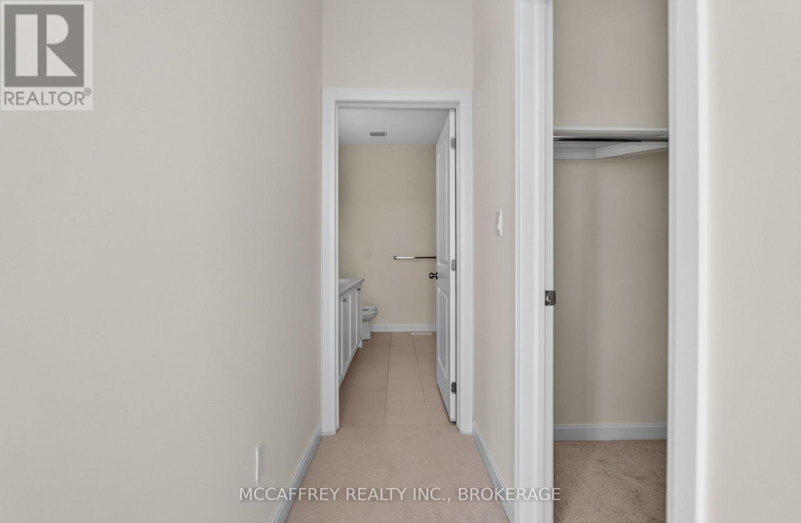 42 Golf Links Drive, Loyalist (Bath), ON - Photo Showing Other Room