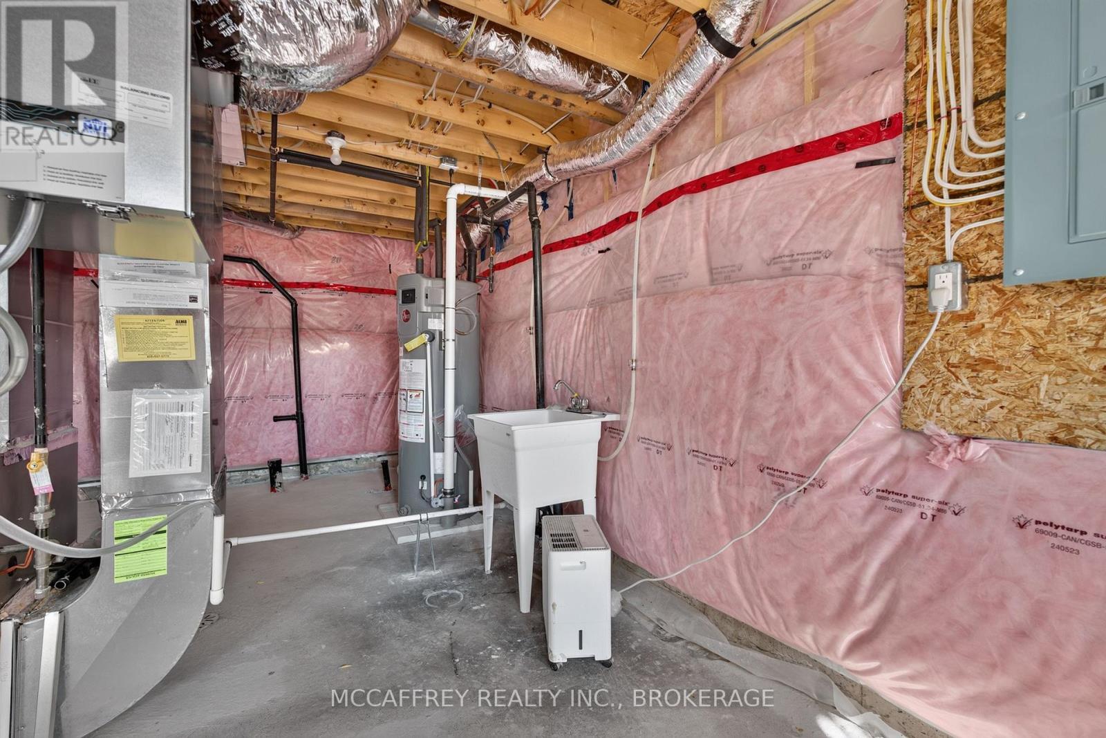 42 Golf Links Drive, Loyalist (Bath), ON - Indoor Photo Showing Basement