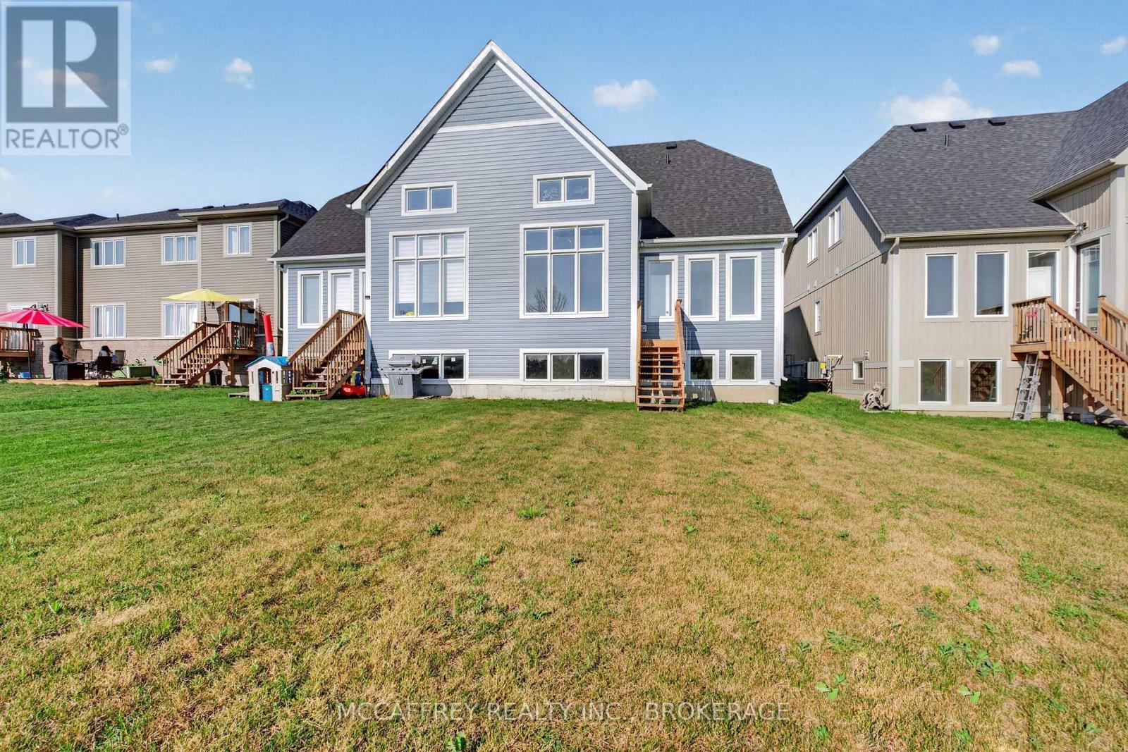 42 Golf Links Drive, Loyalist (Bath), ON - Outdoor