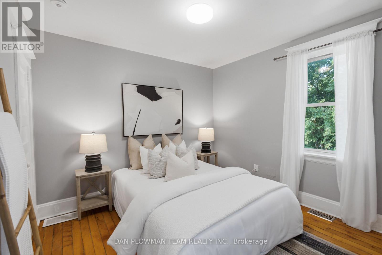265 Haig Street, Oshawa, ON - Indoor Photo Showing Bedroom