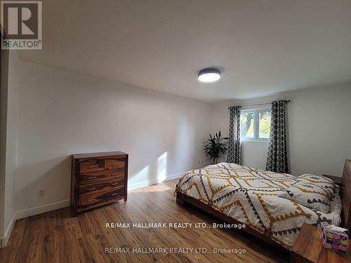 23 Ironshield Crescent, Markham, ON - Indoor Photo Showing Bedroom