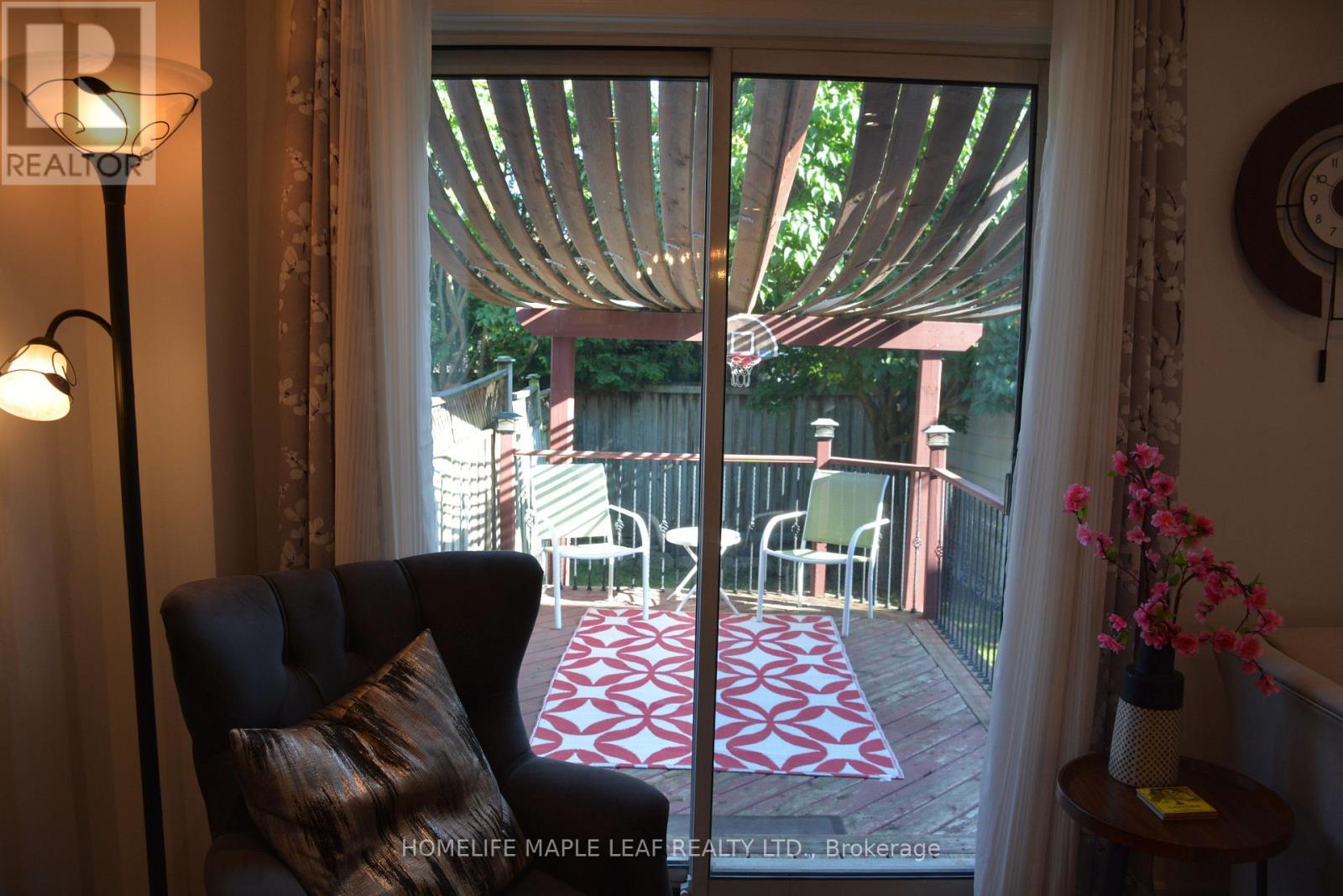29 Stonebriar Drive, Vaughan, ON - Indoor Photo Showing Other Room