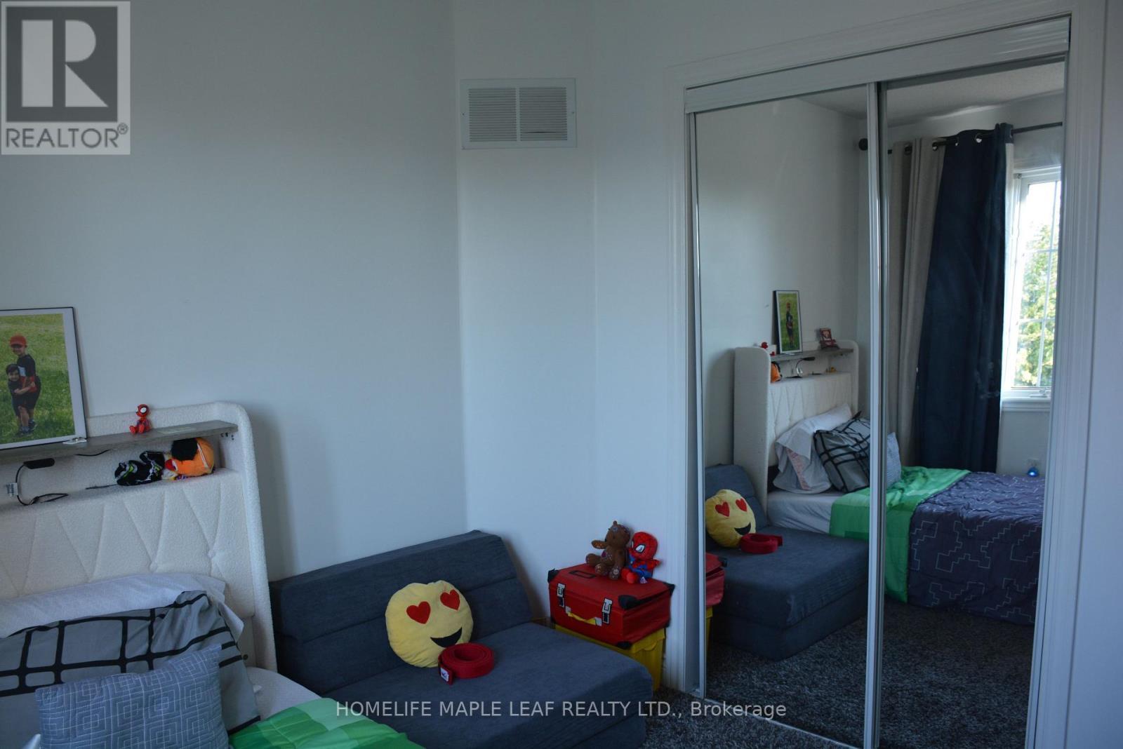 29 Stonebriar Drive, Vaughan, ON - Indoor