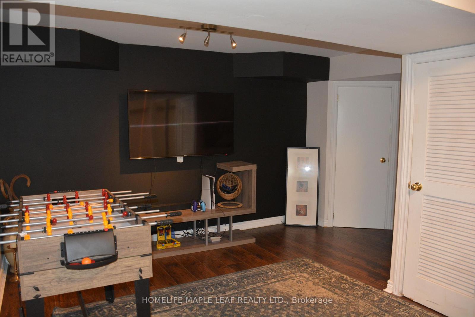 29 Stonebriar Drive, Vaughan, ON - Indoor Photo Showing Other Room