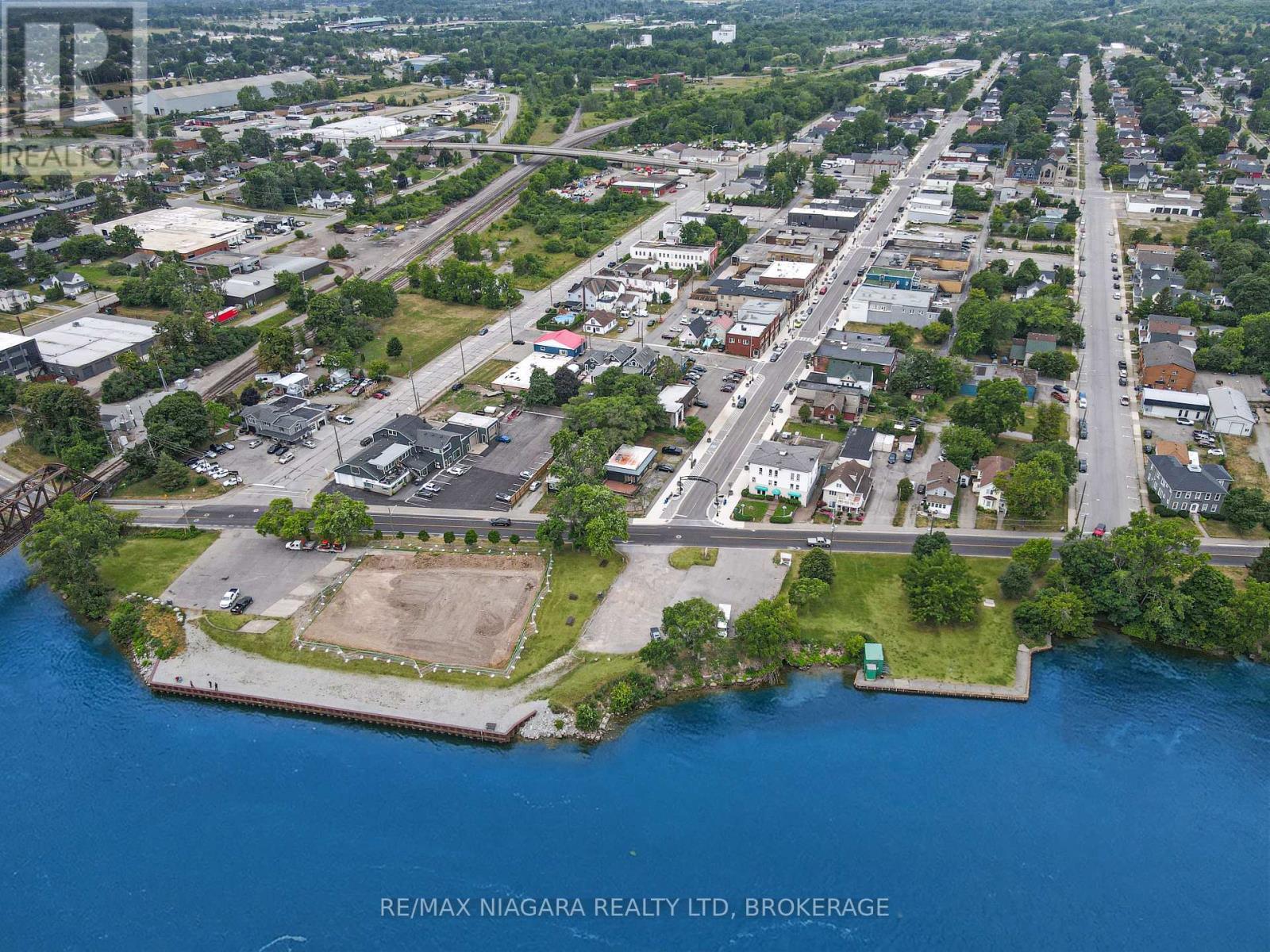 607 Niagara Boulevard, Fort Erie (Central), ON