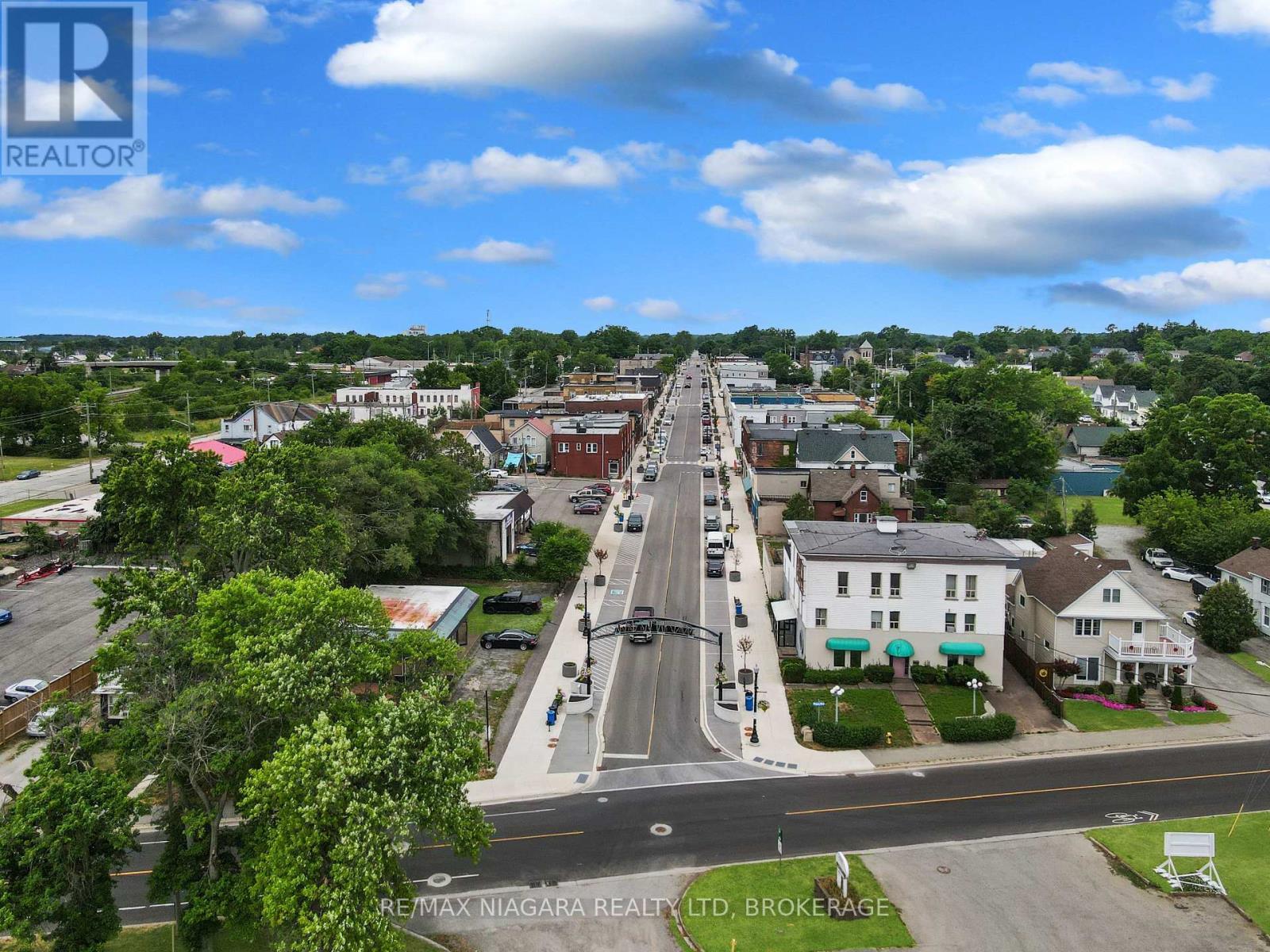 607 Niagara Boulevard, Fort Erie (Central), ON