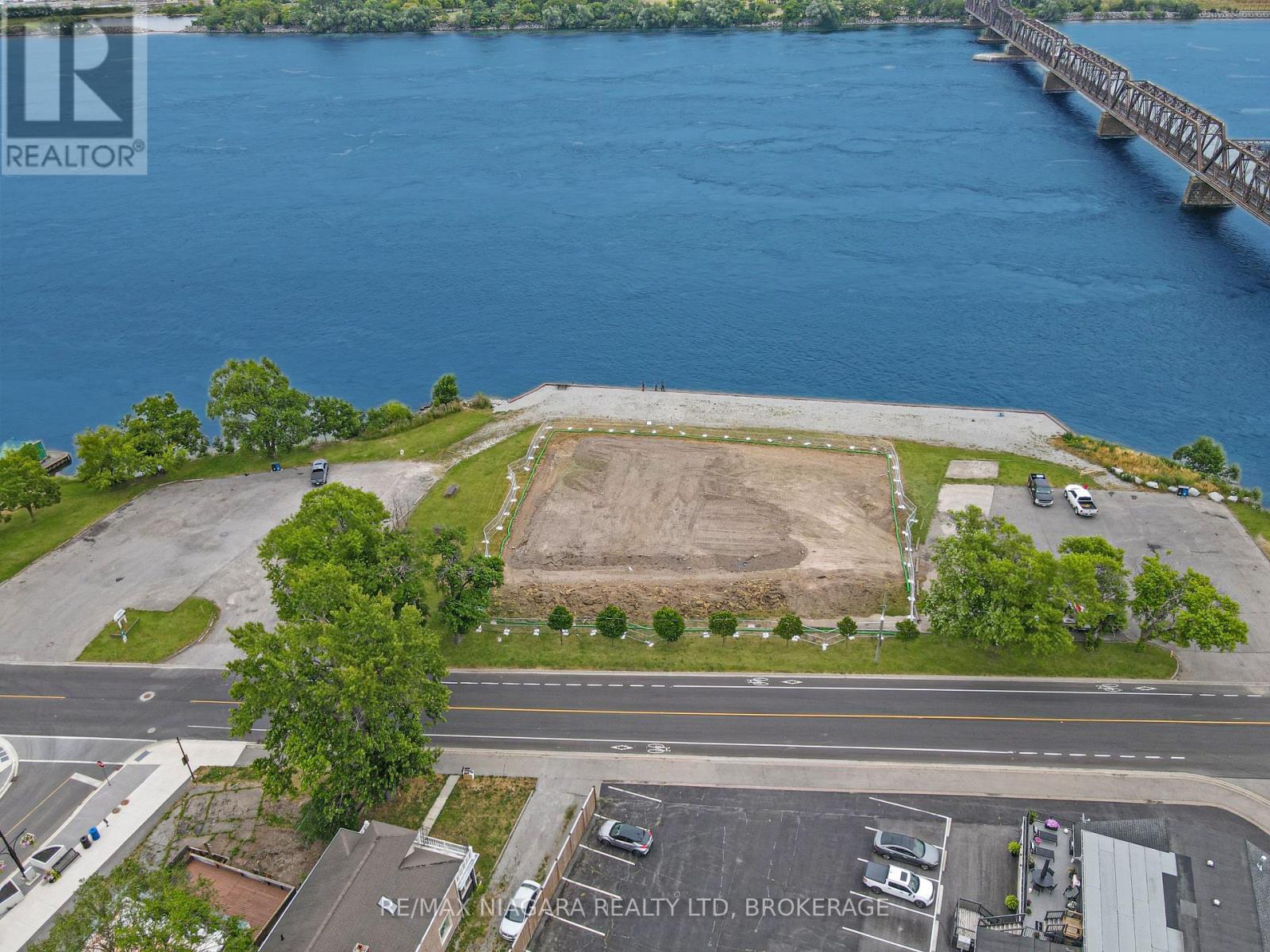 607 Niagara Boulevard, Fort Erie (Central), ON