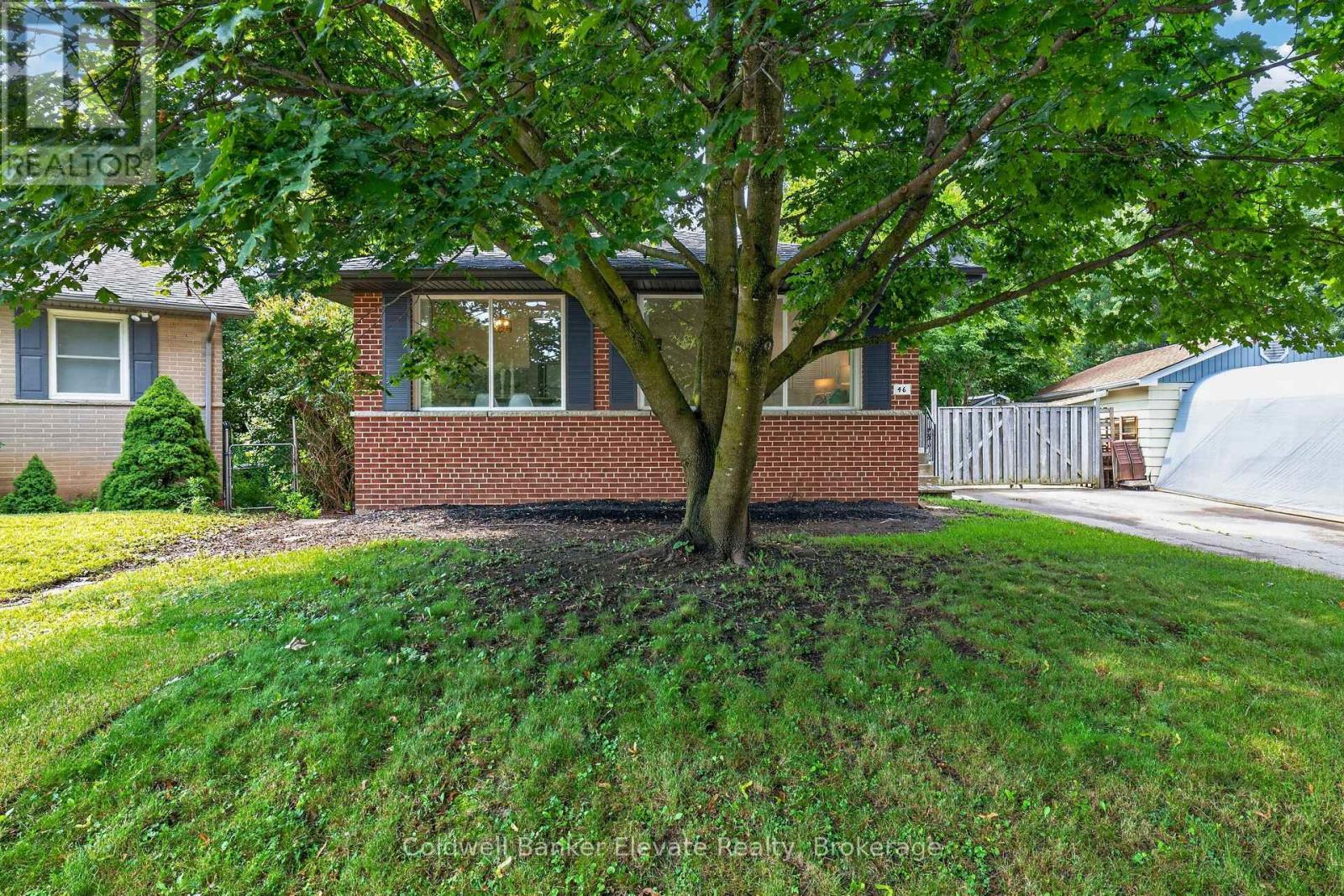 46 Mcintyre Crescent, Halton Hills, ON - Outdoor