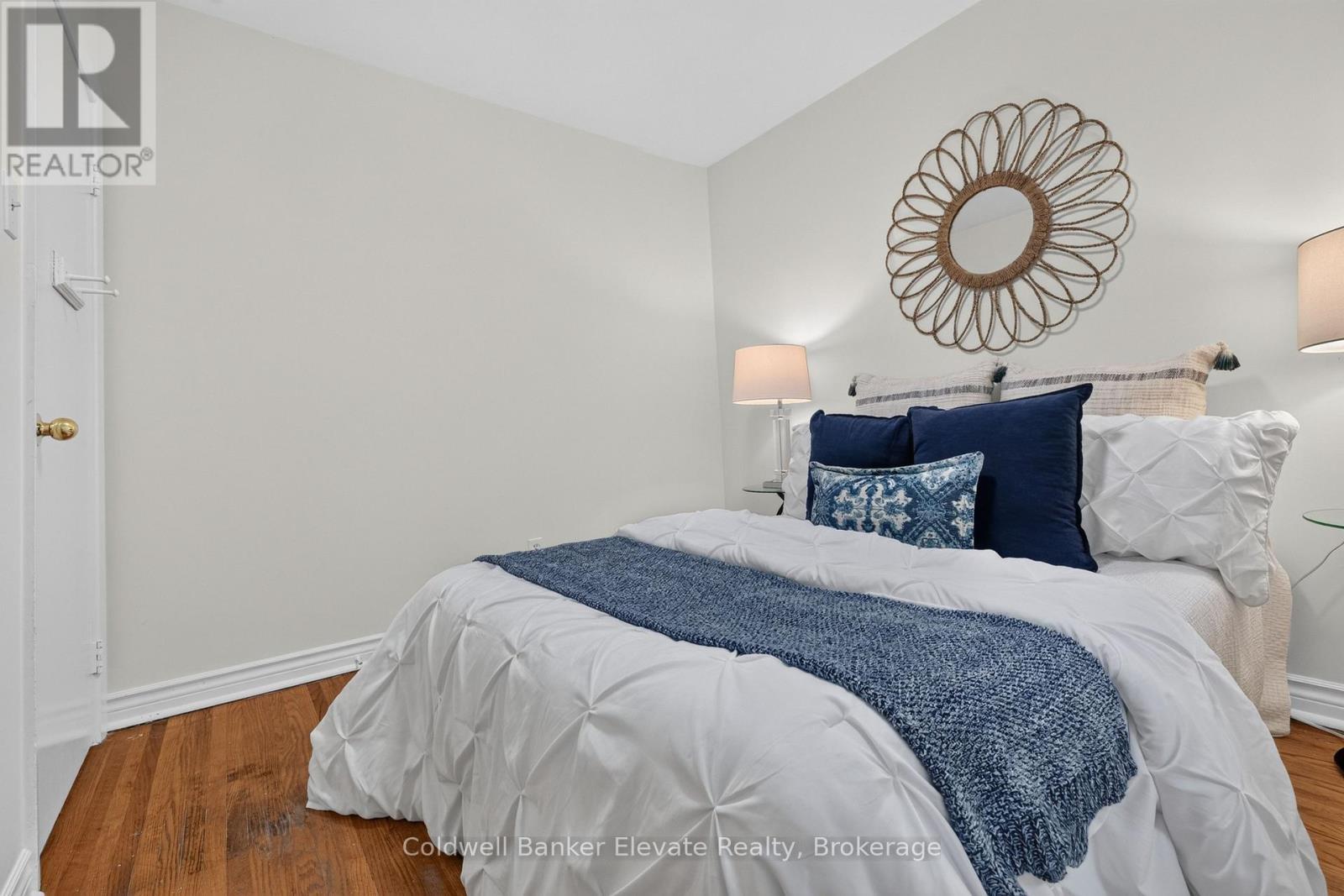 46 Mcintyre Crescent, Halton Hills, ON - Indoor Photo Showing Bedroom