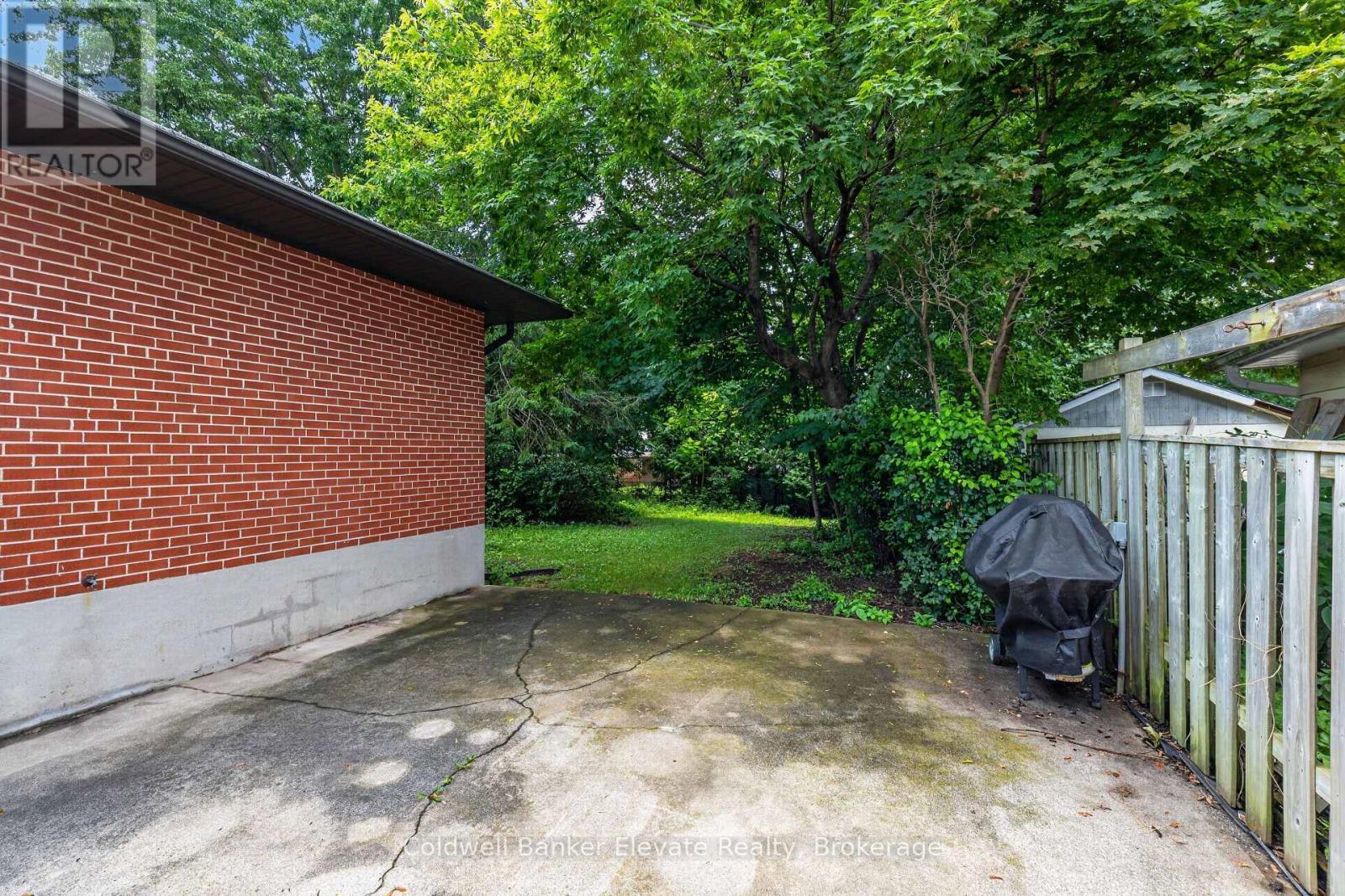 46 Mcintyre Crescent, Halton Hills, ON - Outdoor