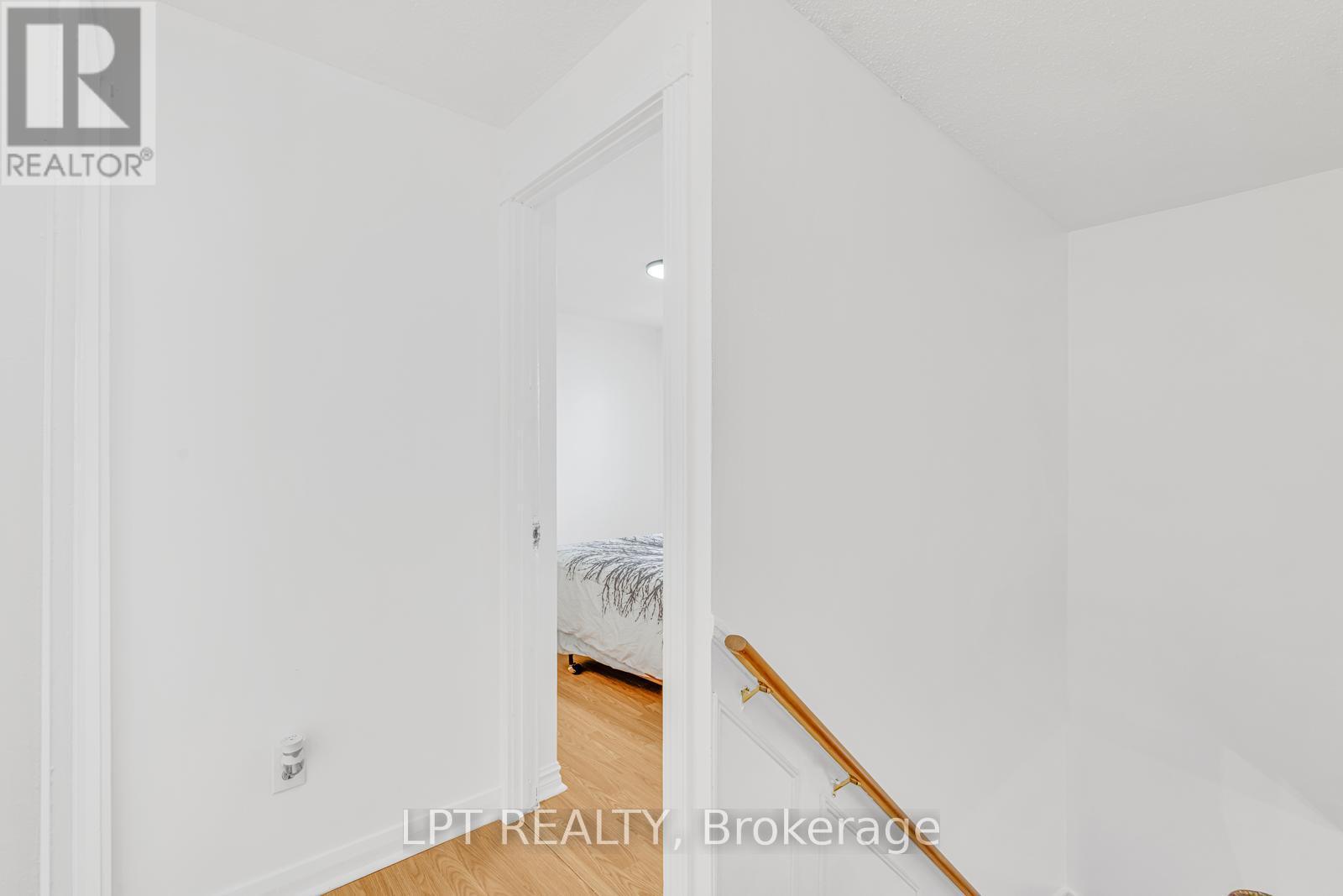 95 Huntingwood Crescent, Brampton, ON - Indoor Photo Showing Other Room