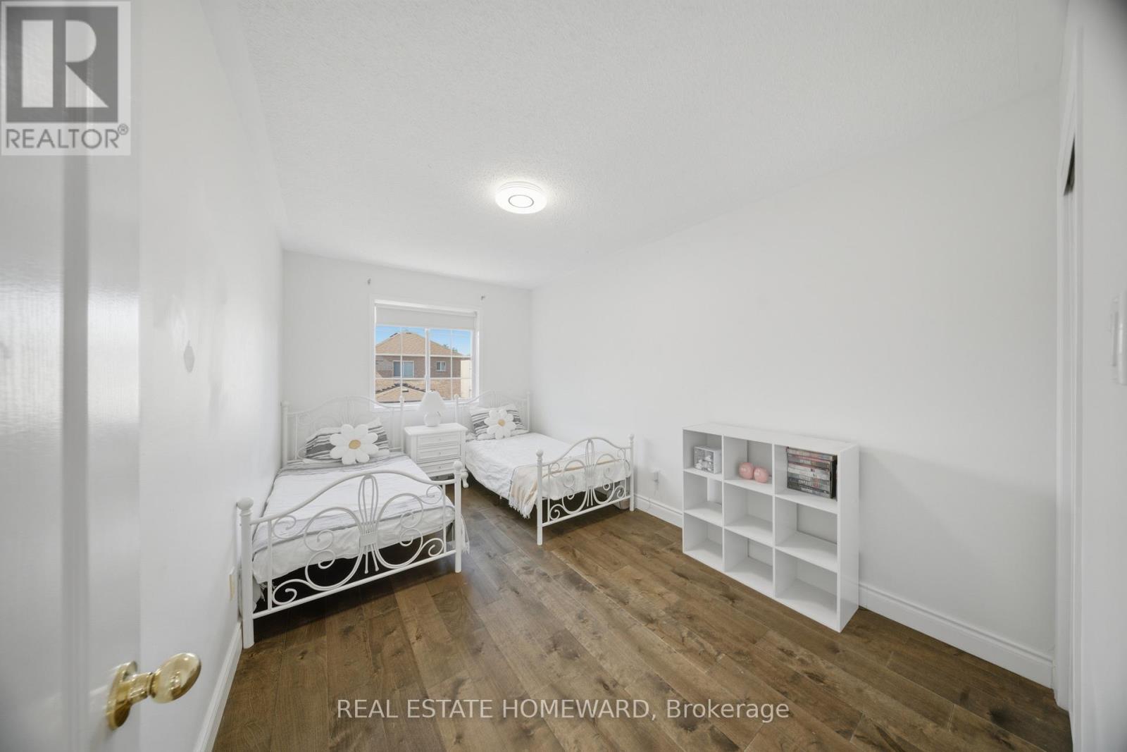 5942 Delle Donne Drive, Mississauga, ON - Indoor Photo Showing Bedroom