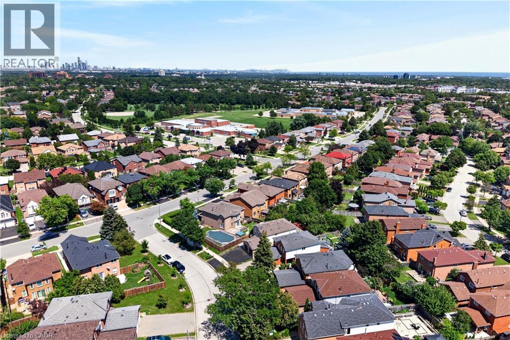 3631 Cherrington Crescent, Mississauga, ON - Outdoor With View