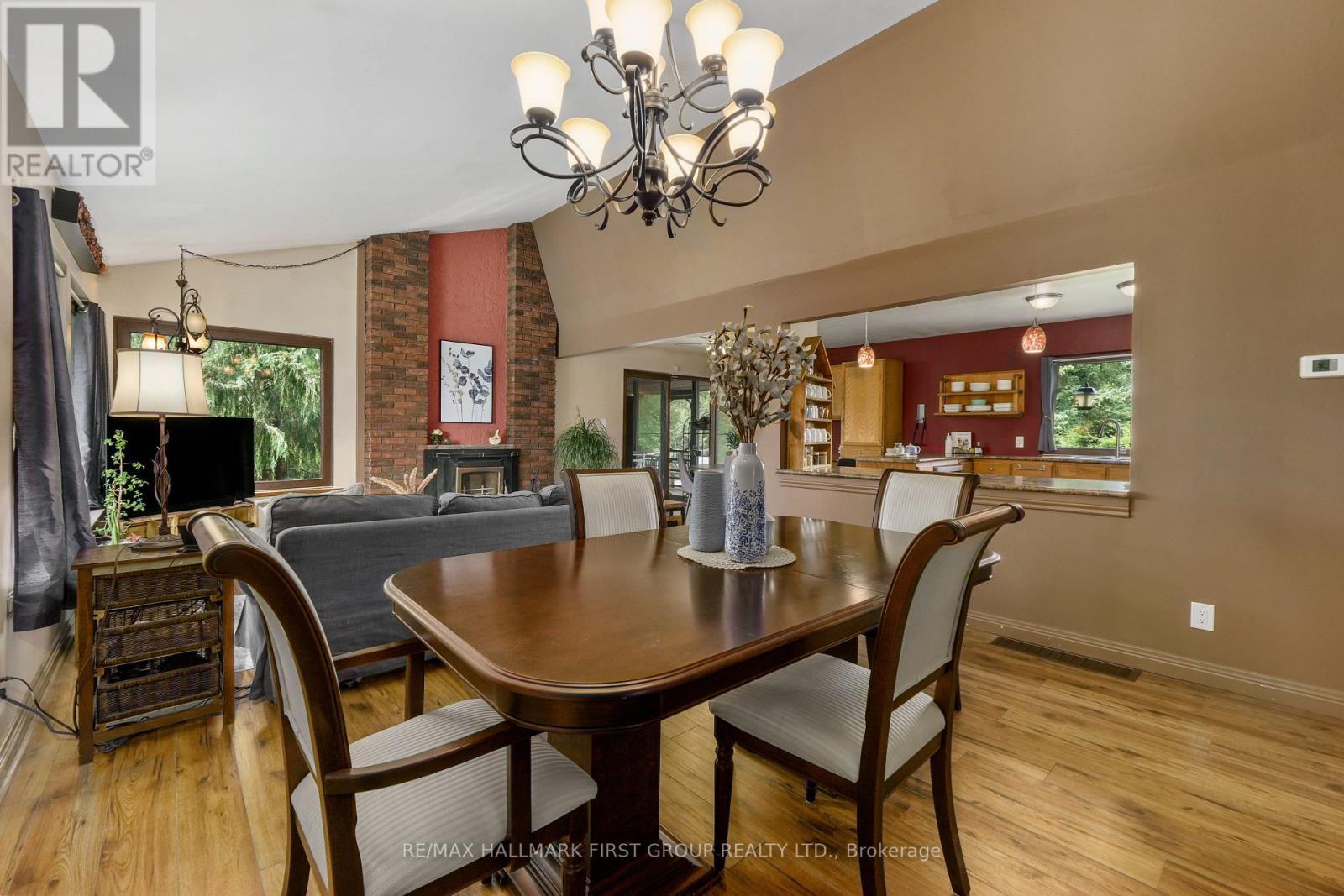 9950 Danforth Road E, Alnwick/Haldimand, ON - Indoor Photo Showing Dining Room