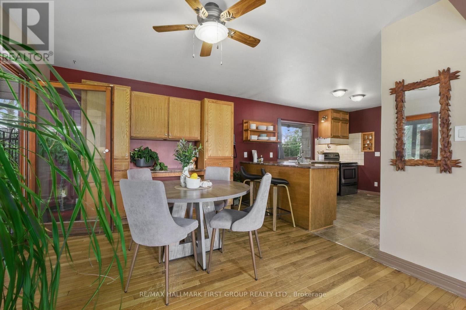 9950 Danforth Road E, Alnwick/Haldimand, ON - Indoor Photo Showing Dining Room