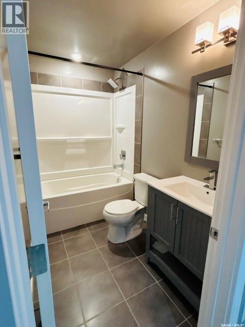411 Flynn Lane, Saskatoon, SK - Indoor Photo Showing Bathroom