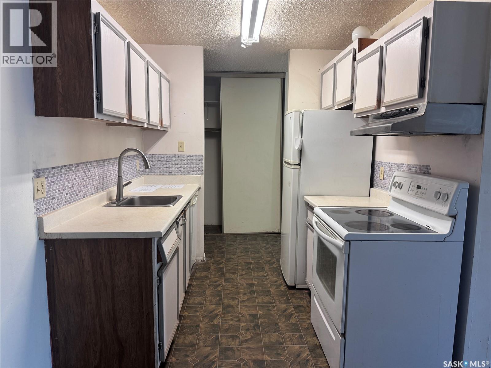 118 3302 33Rd Street W, Saskatoon, SK - Indoor