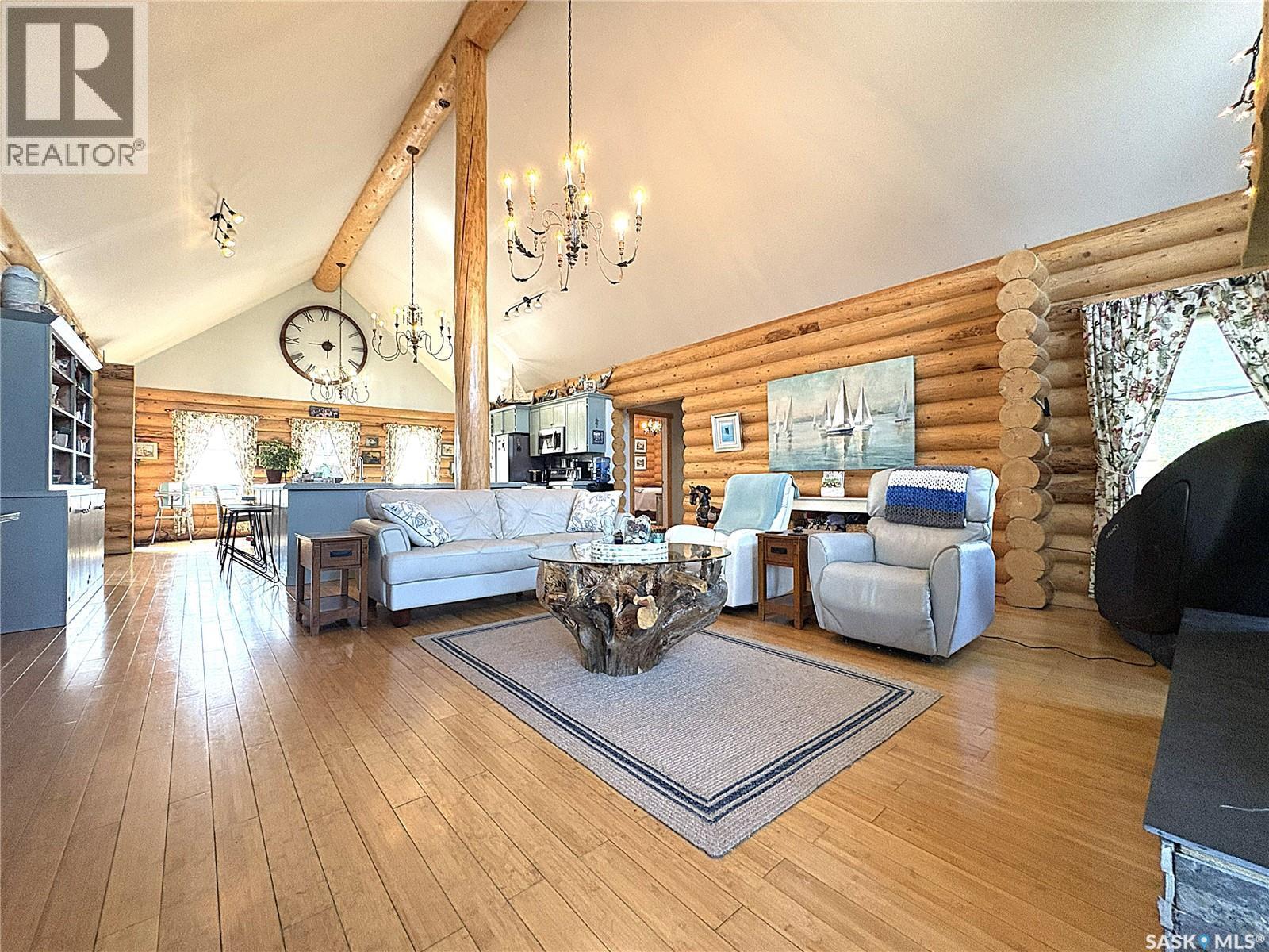 Canada Goose Lodge, Bayne Rm No. 371, SK - Indoor Photo Showing Living Room With Fireplace