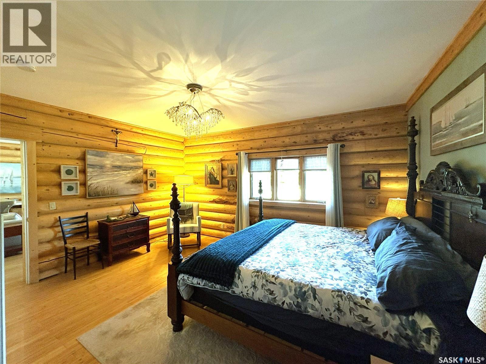 Canada Goose Lodge, Bayne Rm No. 371, SK - Indoor Photo Showing Bedroom