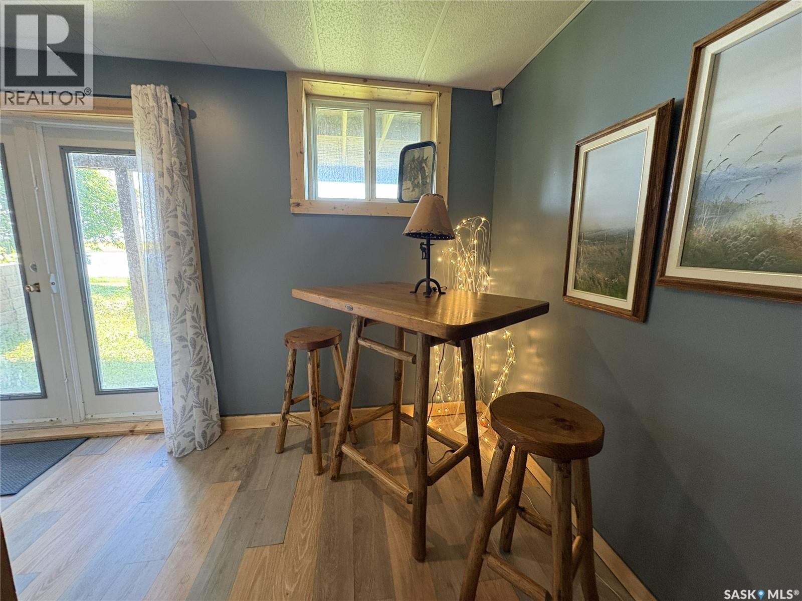 Canada Goose Lodge, Bayne Rm No. 371, SK - Indoor