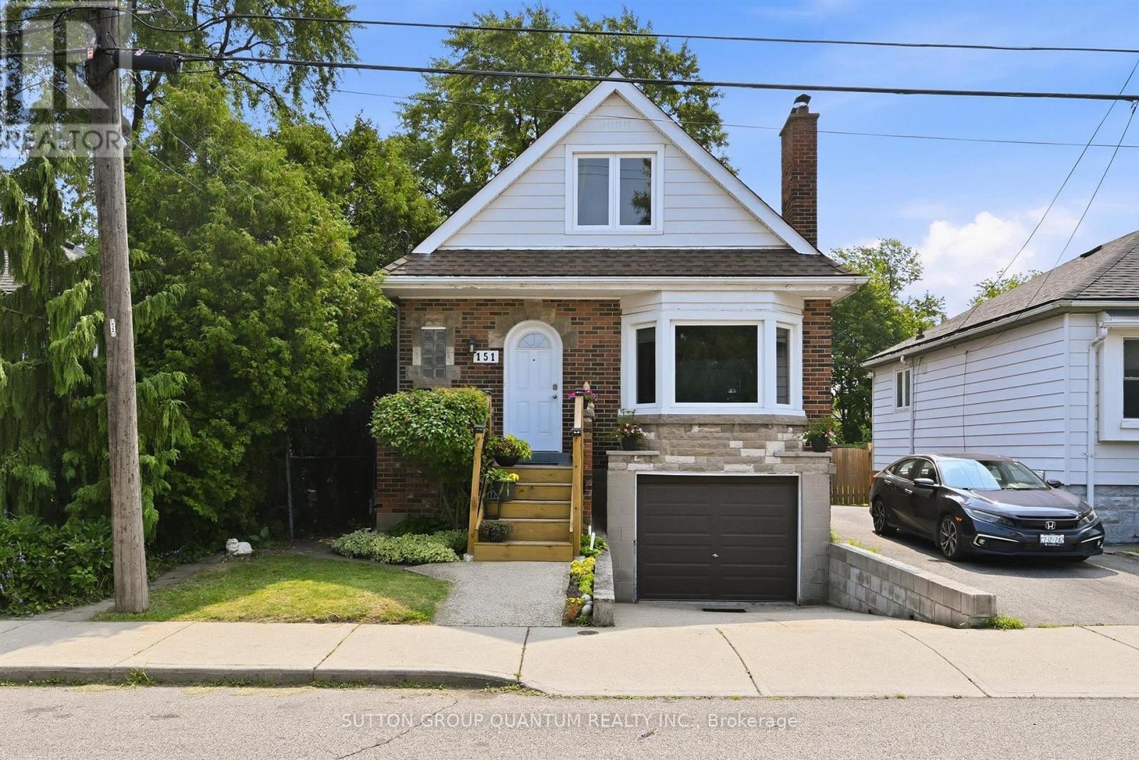 151 East 16Th Street, Hamilton, ON - Outdoor