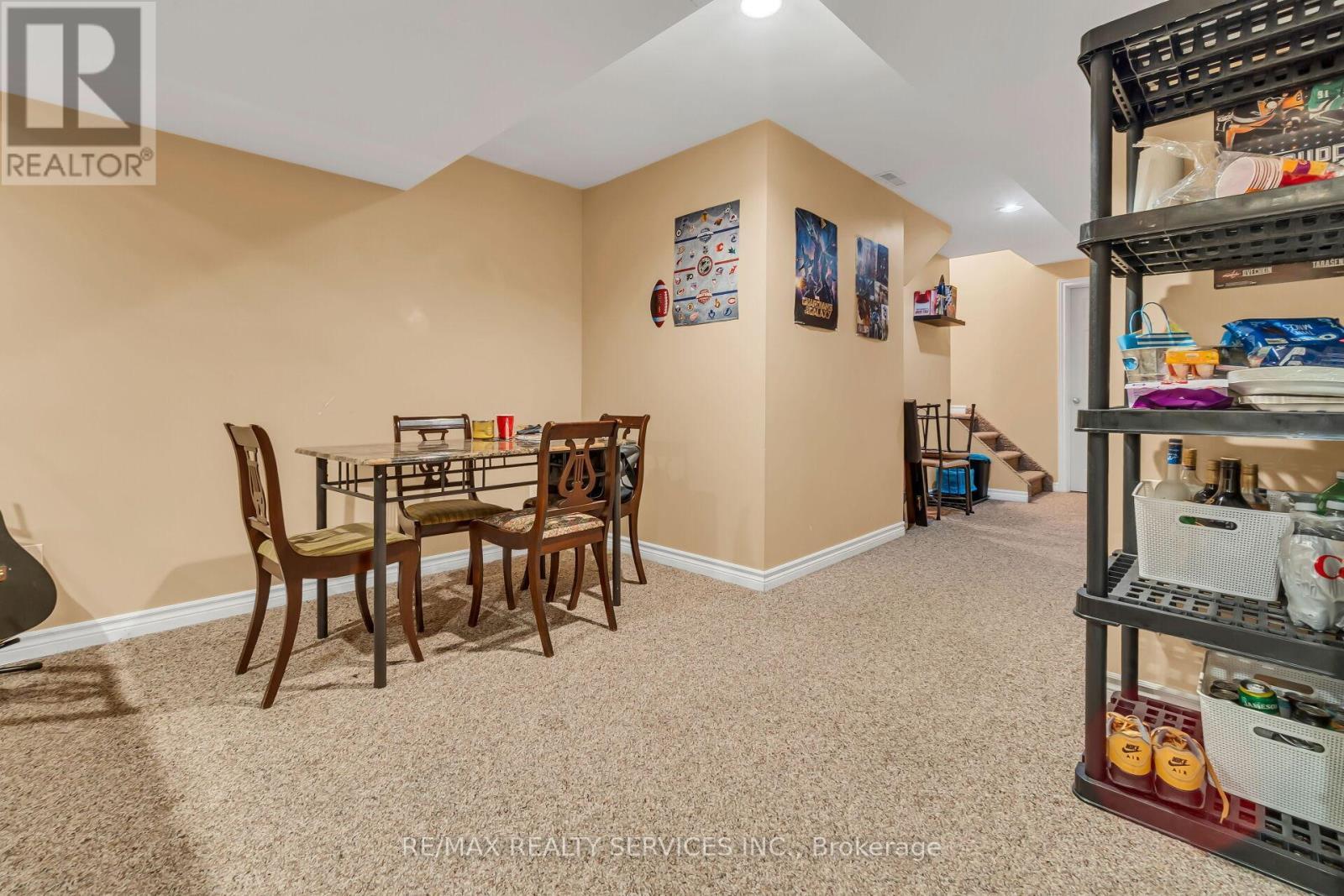 752 North Leaksdale Circle, London South, ON - Indoor