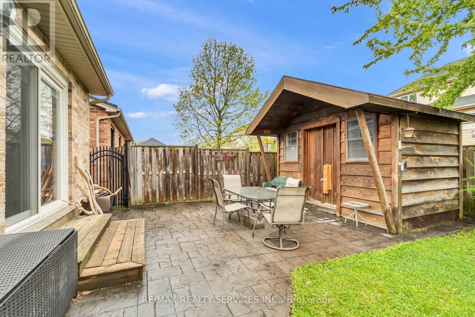 752 North Leaksdale Circle, London South, ON - Outdoor With Deck Patio Veranda