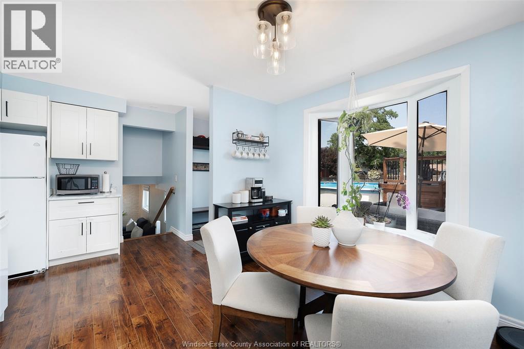 347 St. Peter Street, Belle River, ON - Indoor Photo Showing Dining Room