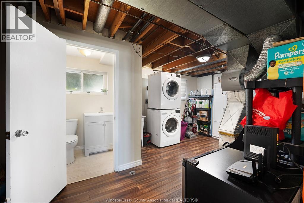 347 St. Peter Street, Belle River, ON - Indoor Photo Showing Laundry Room