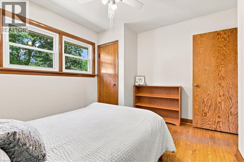 184 Murdock Avenue, Waterloo, ON - Indoor Photo Showing Bedroom